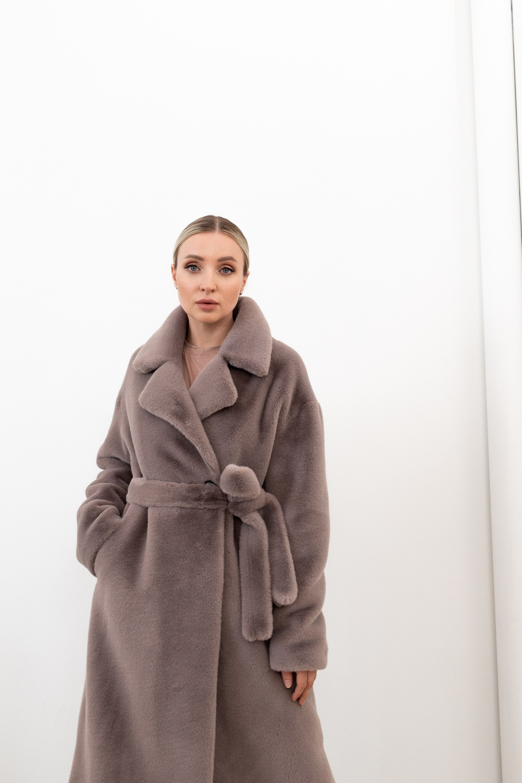 MY BEVERLY COAT — каталог. Фотограф для брендов в Санкт-Петербурге — Анита Вернер