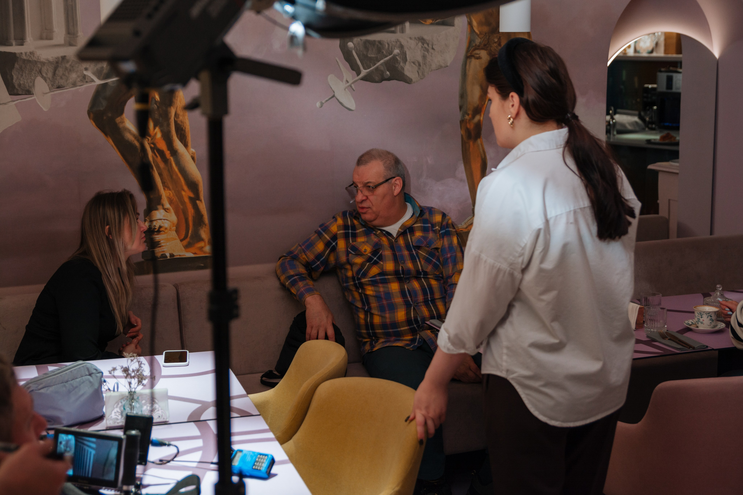 Пушкин в отеле «Оболенский». Съёмка ролика для конкурса. Портретный фотограф в Санкт-Петербурге Дмитриева Наталия