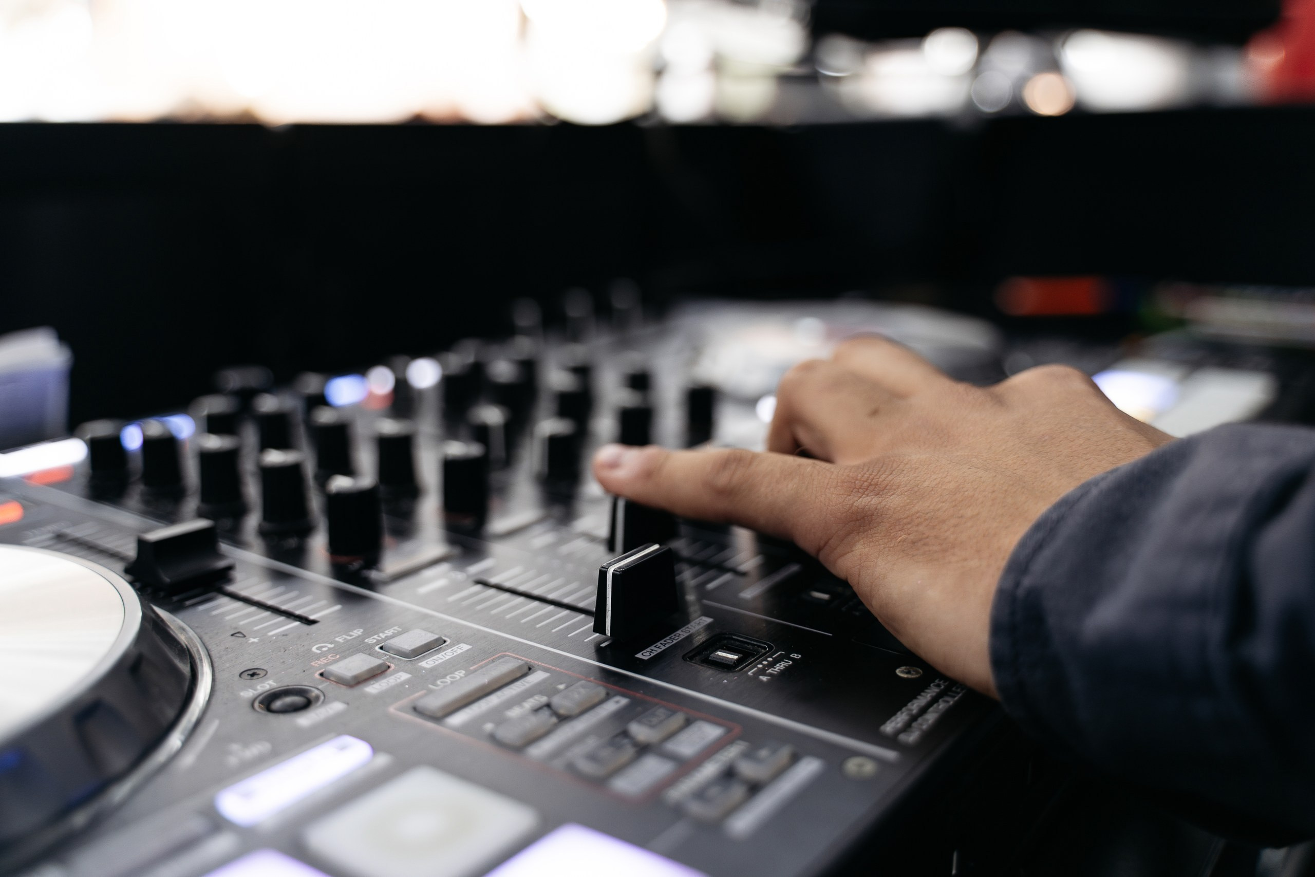 Сверкай, как молния, танцуй, как в последний раз. Олег и Мария Ивановы фотограф и видеограф в Пскове Санкт - Петербурге