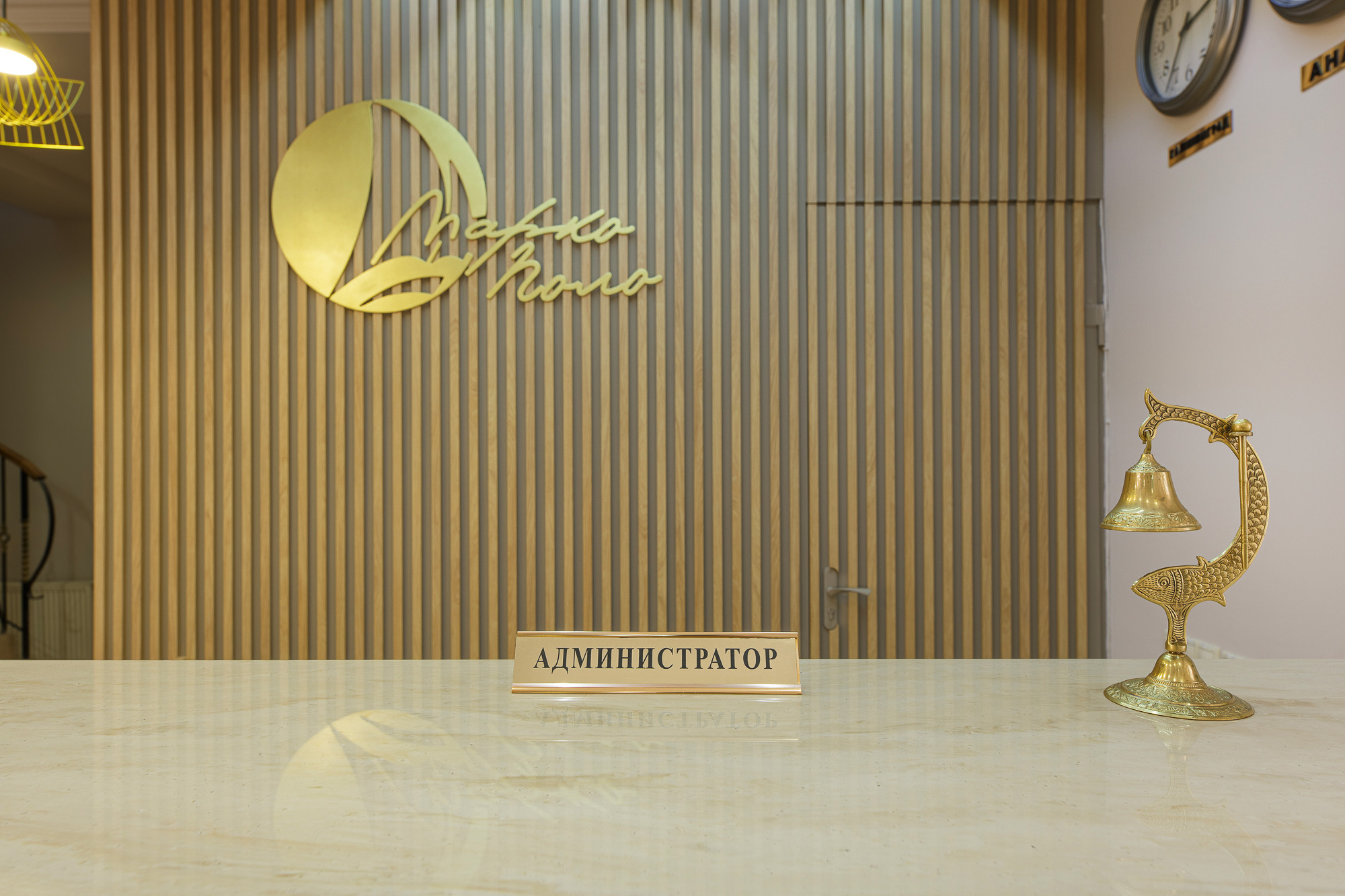 Renatphoto-Интерьерная фотосъёмка отелей в городе Анапа. Профессиональная фотосъёмка интерьеров, предметная фотосессия еды для меню г. Анапа