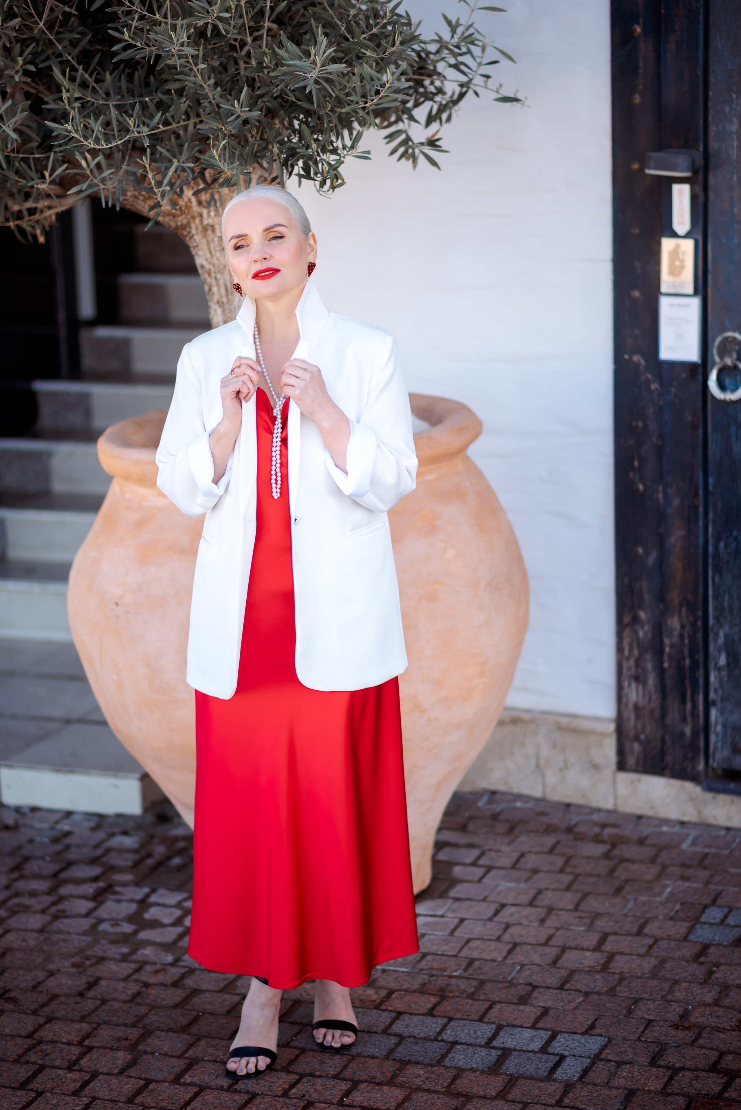 У кафе «Дельмар». Семейный и женский фотограф Лоо Краснодар Сочи Энем Татьяна Трибурт