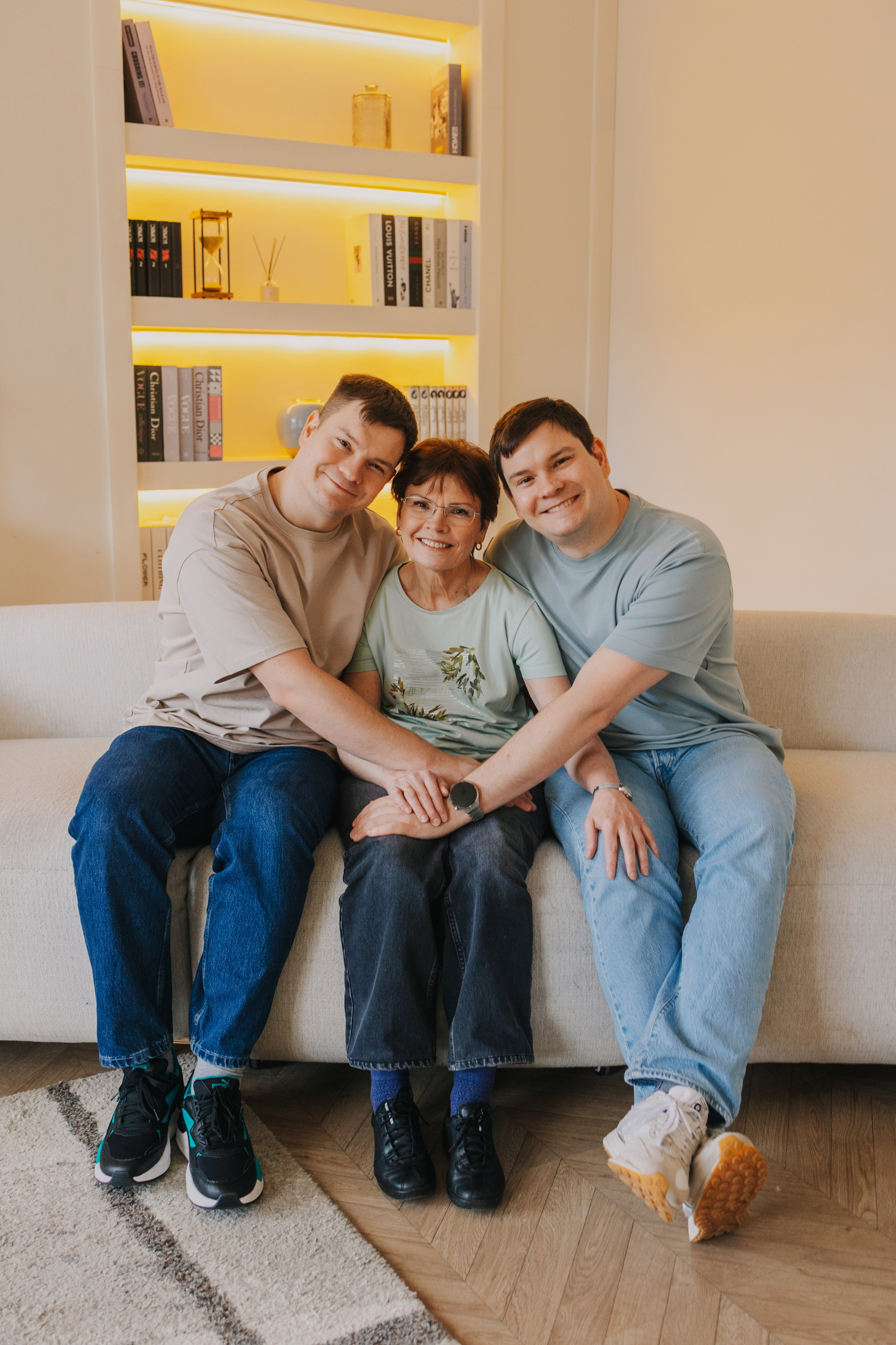 Большая семья. Домашняя фотосессия