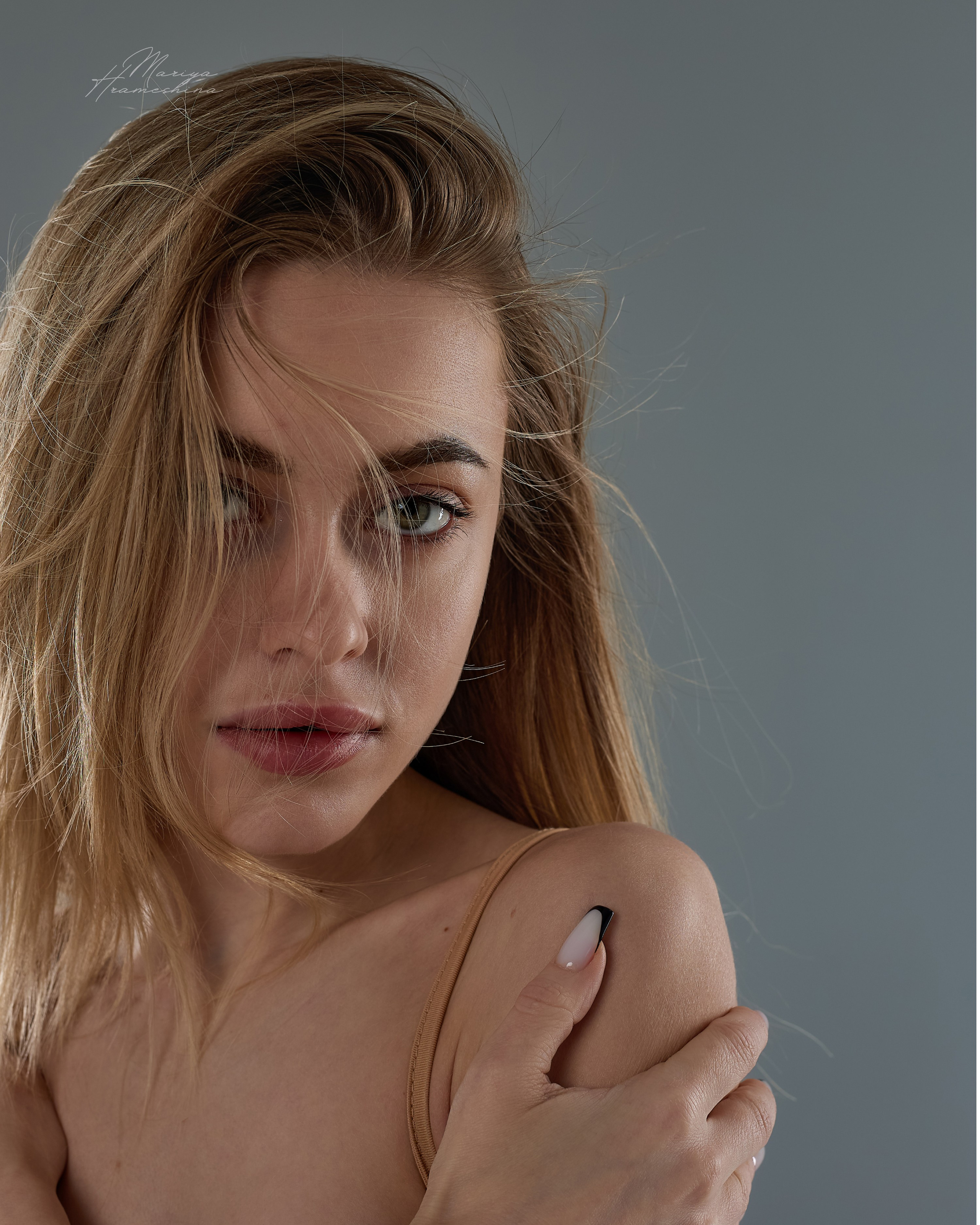 Фотосъемка девушки модели. Фотограф, мобилограф Ростов-на-Дону