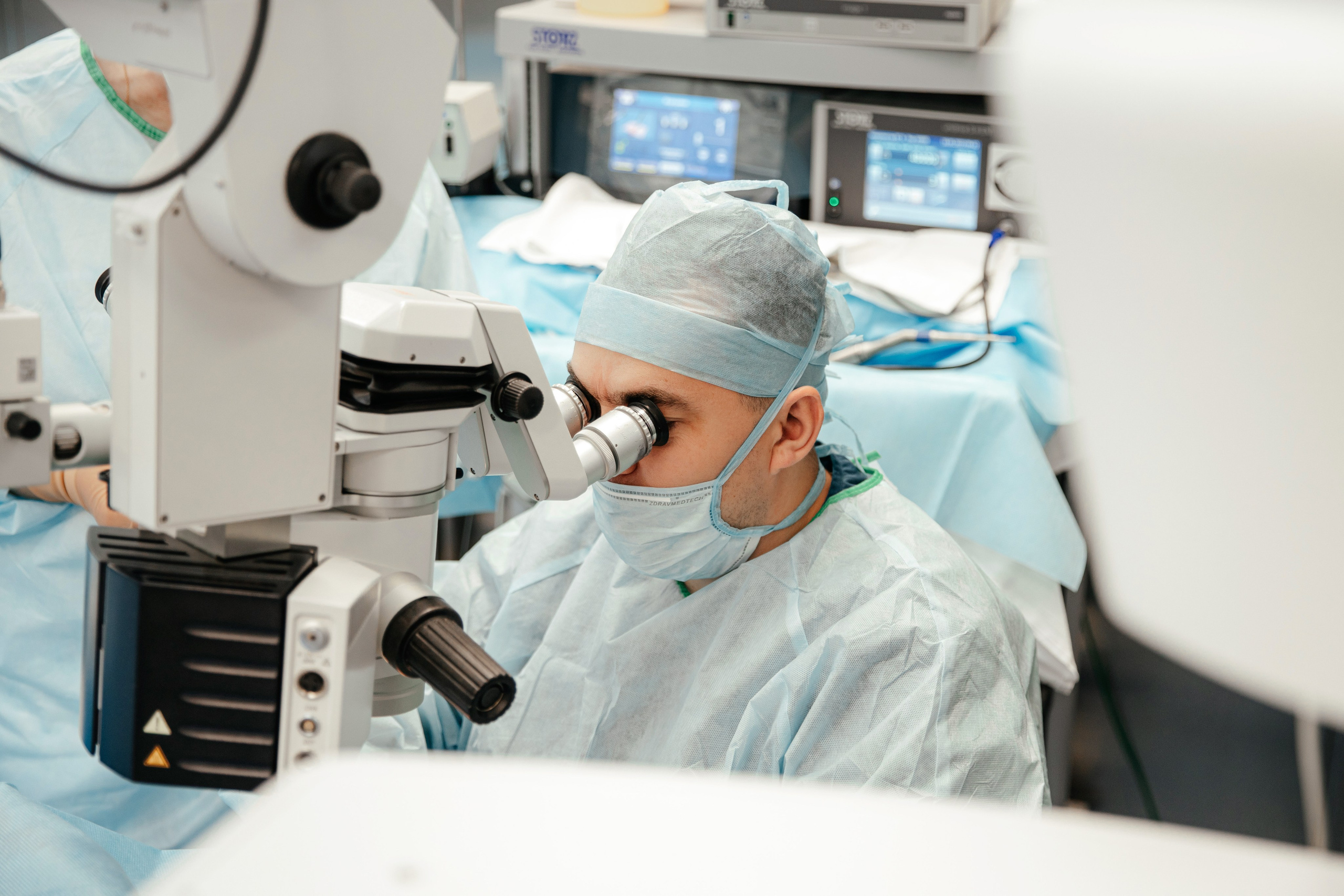 Фотосъемка в МНТК «микрохирургия глаза». Фотограф для бизнеса Константин Брусницын в Екатеринбурге