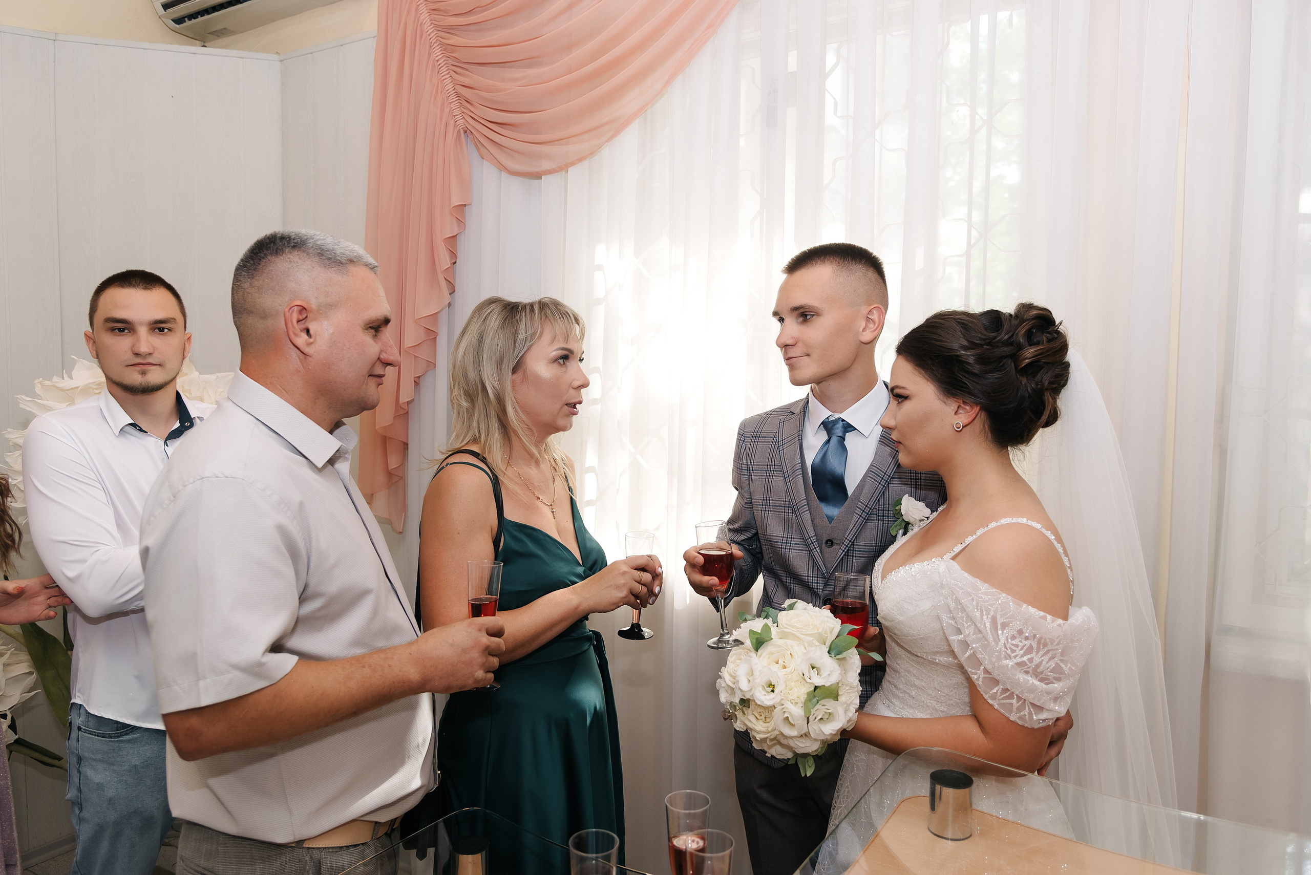 Роман и Карина. Фотограф Волжский Екатерина Егорова