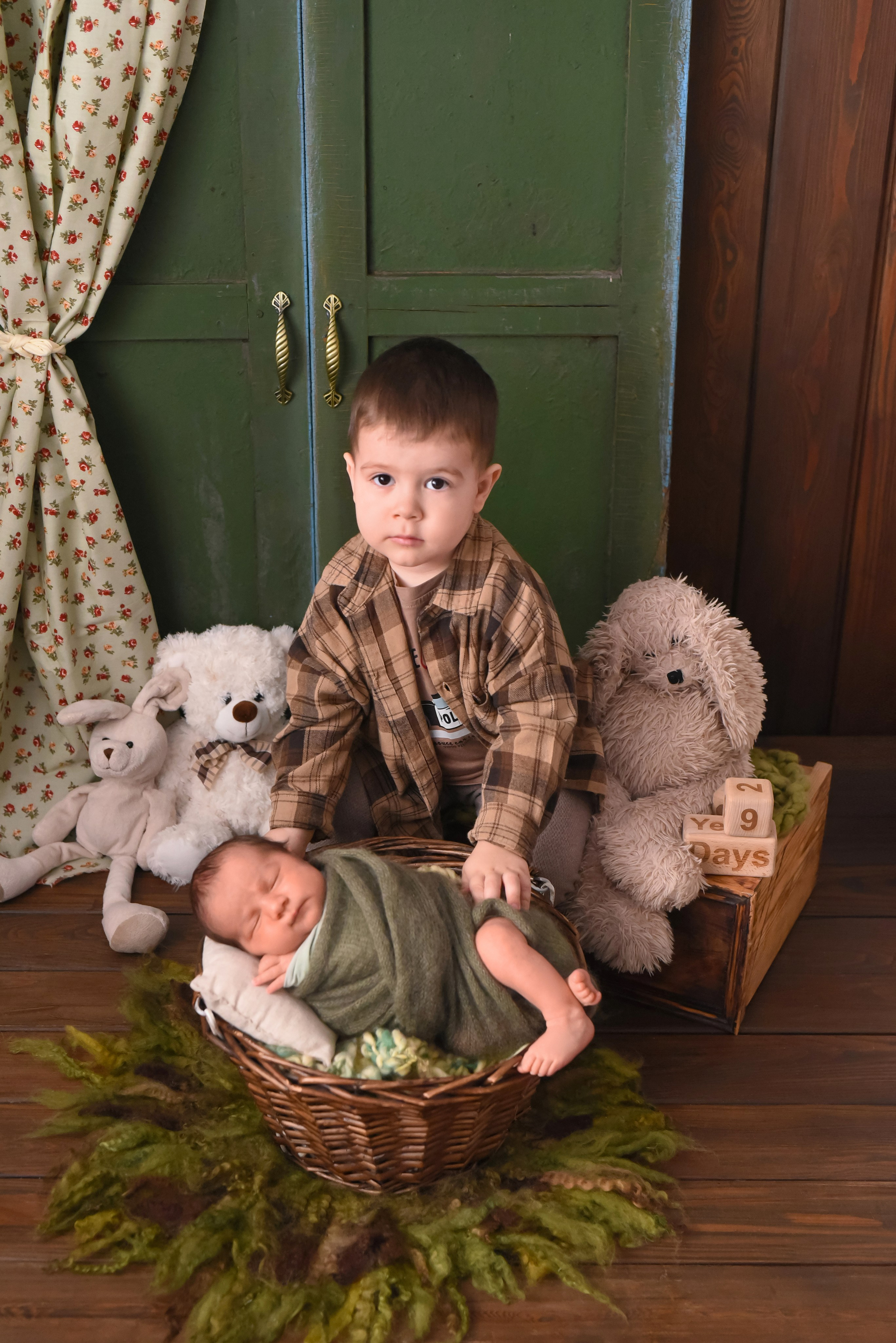 Новорожденные малыши. Детский и семейный Фотограф г. Красноярск