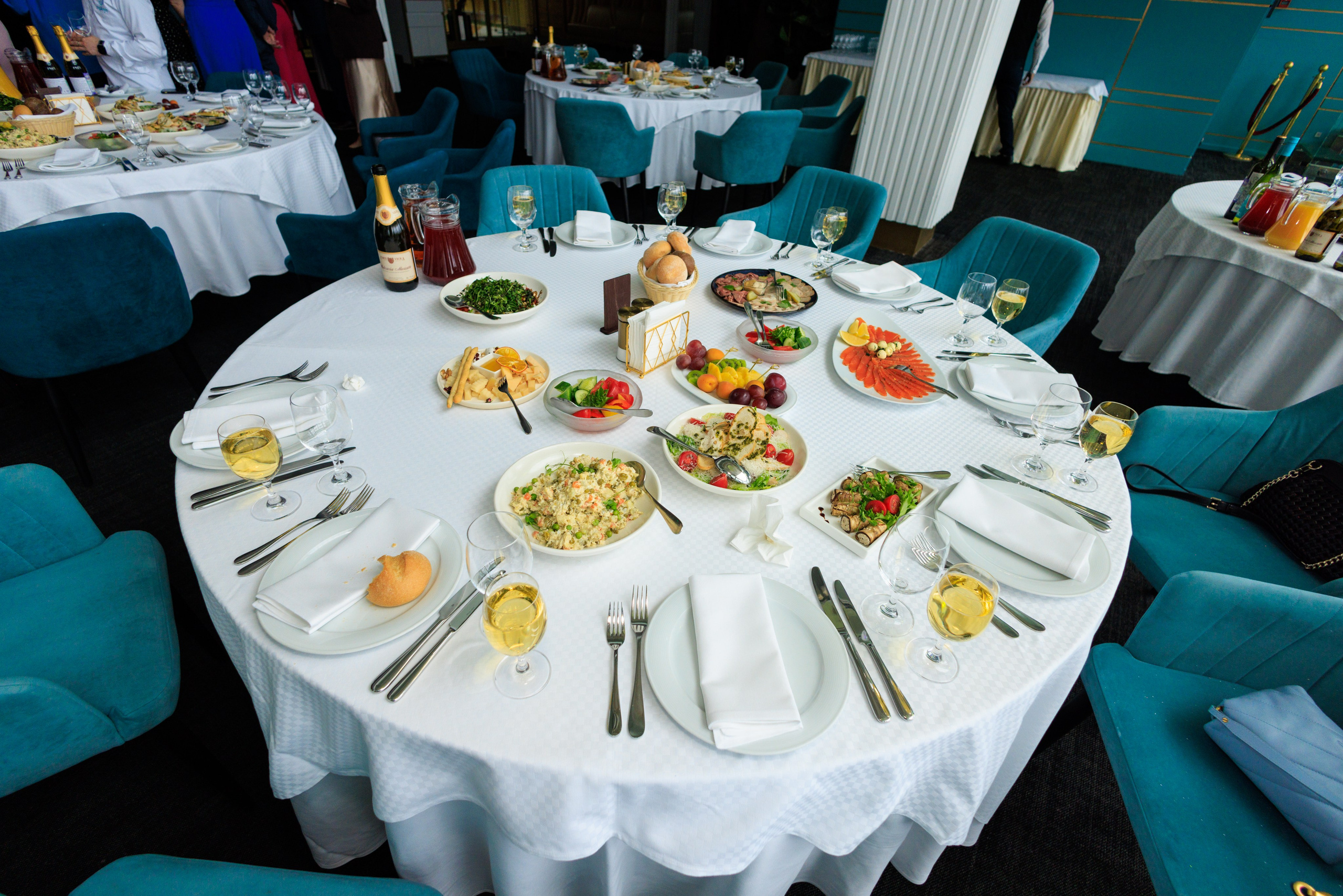 Выпускной лицея 244. Фотограф Александр Заломаев