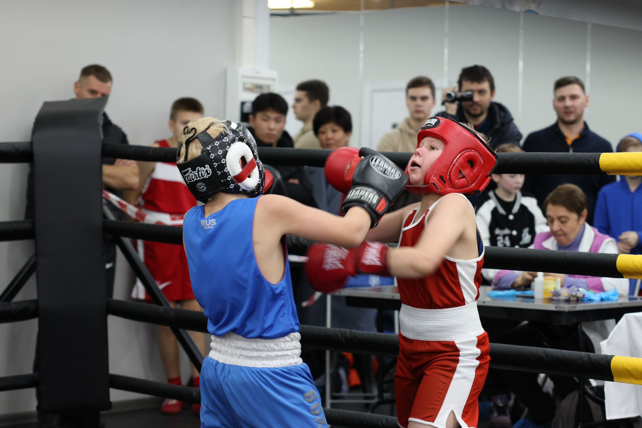 Открытый ринг «кубок ООО «ТЭК НеваСпецТяж». Фотограф Александр Заломаев