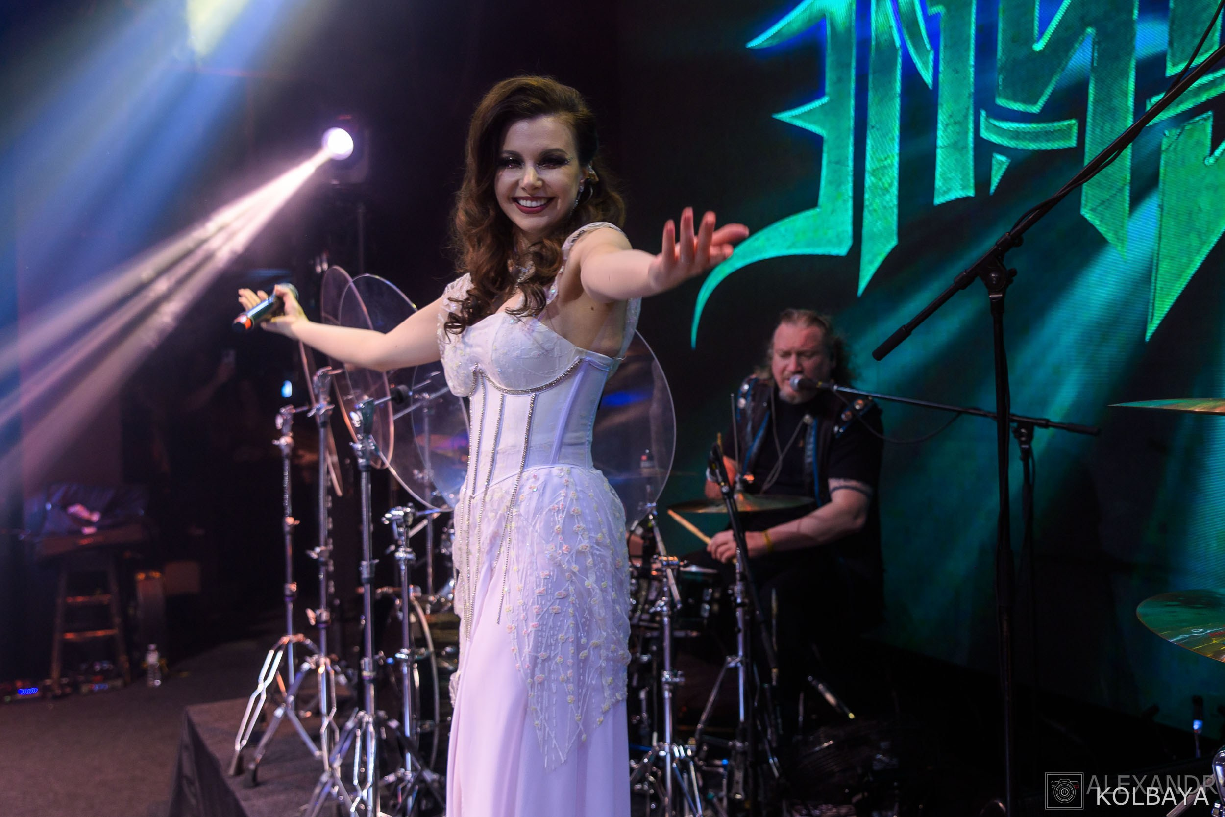 Эпидемии 29 лет — концерт в день рождения. Концертный и театральный репортажный фотограф в Москве Александр Колбая