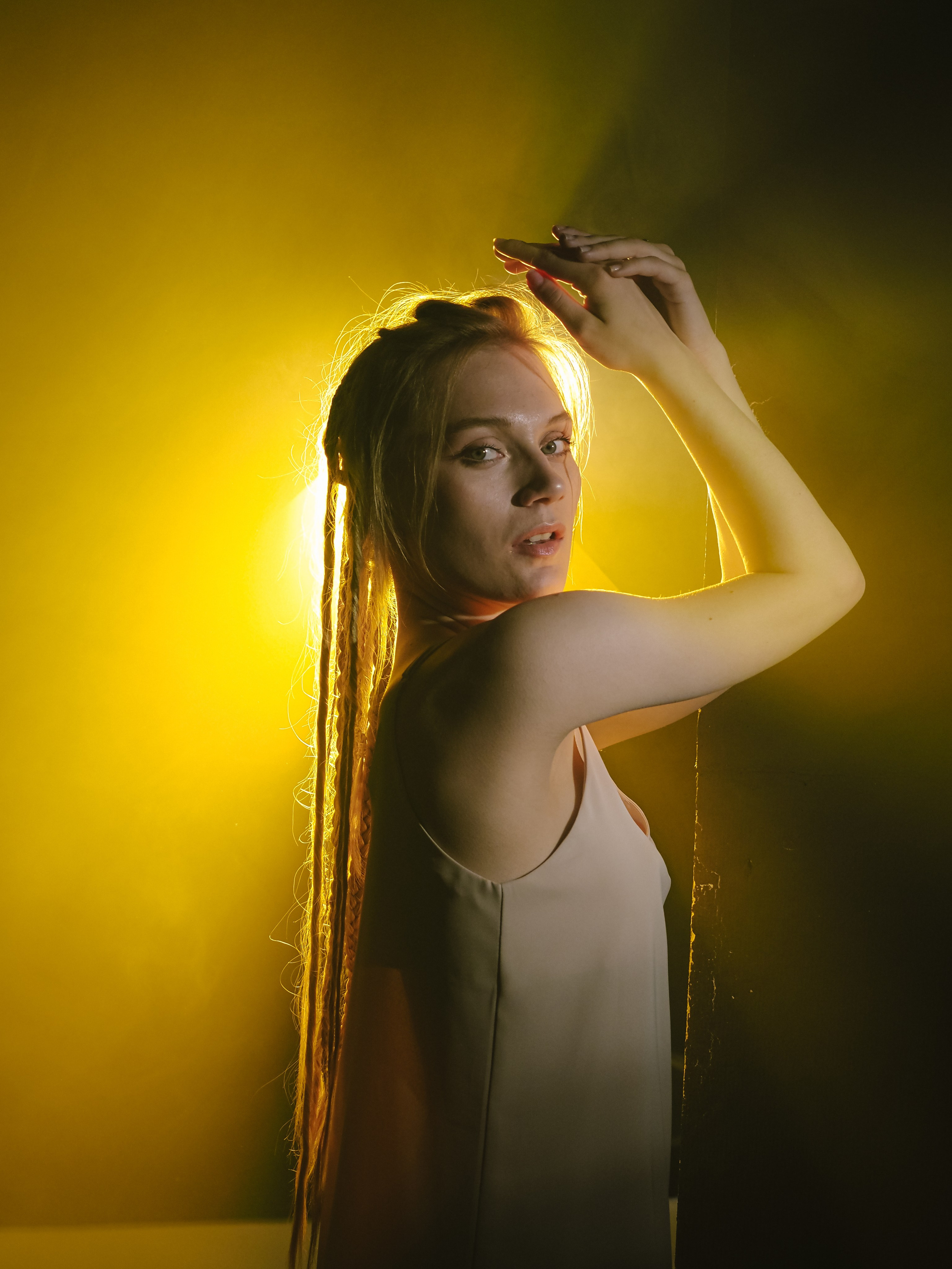 Студийный свет — дым. Фотограф Рязань. Семейный Свадебный фотограф