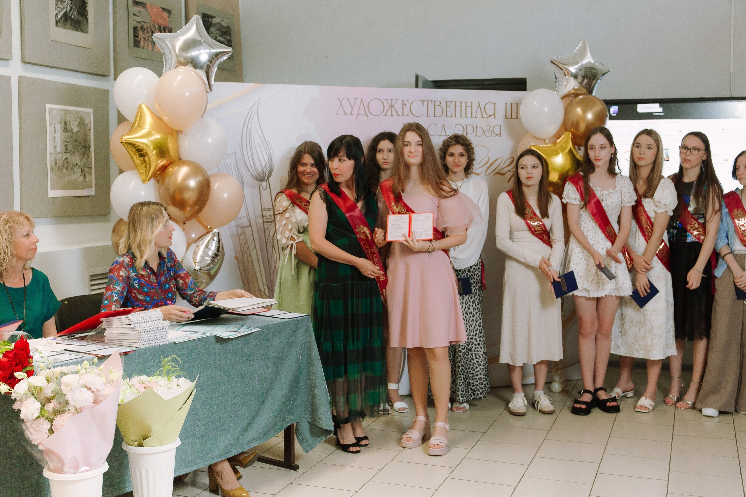 Выпускной в Художественной школе. Выпускные альбомы Натальи Бутко: Новороссийск, Анапа, Геленджик