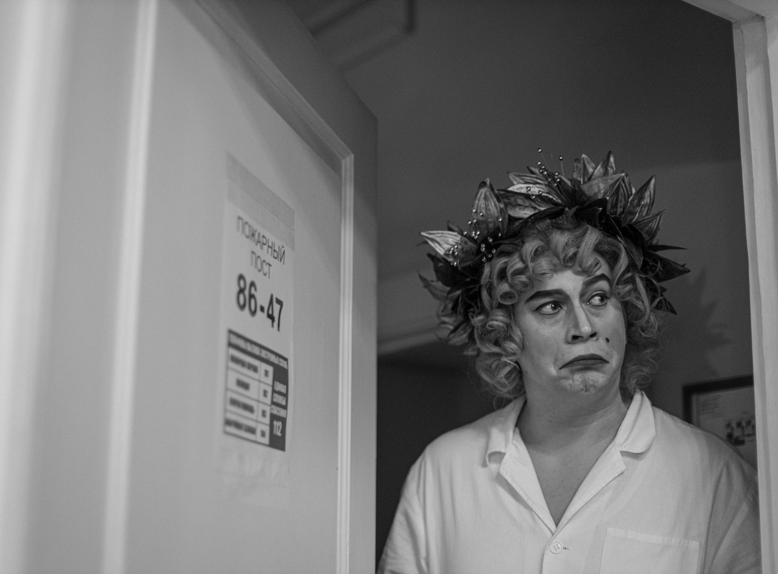 Закулисье спектакля «Сирано де Бержерак» в Александринском театре. Портретный фотограф в Санкт-Петербурге Оксана Ивлева