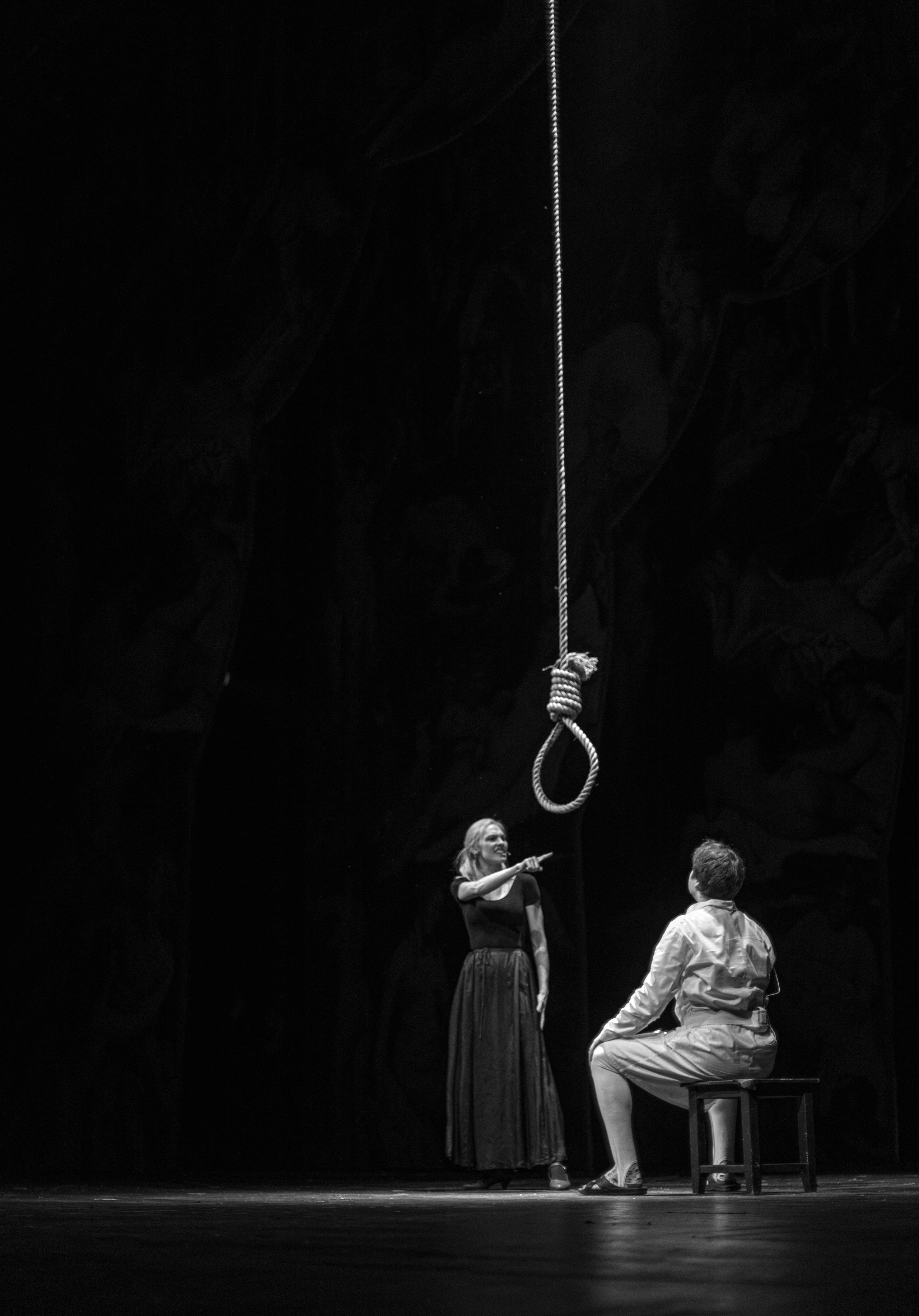 Закулисье спектакля «Сирано де Бержерак» в Александринском театре. Портретный фотограф в Санкт-Петербурге Оксана Ивлева