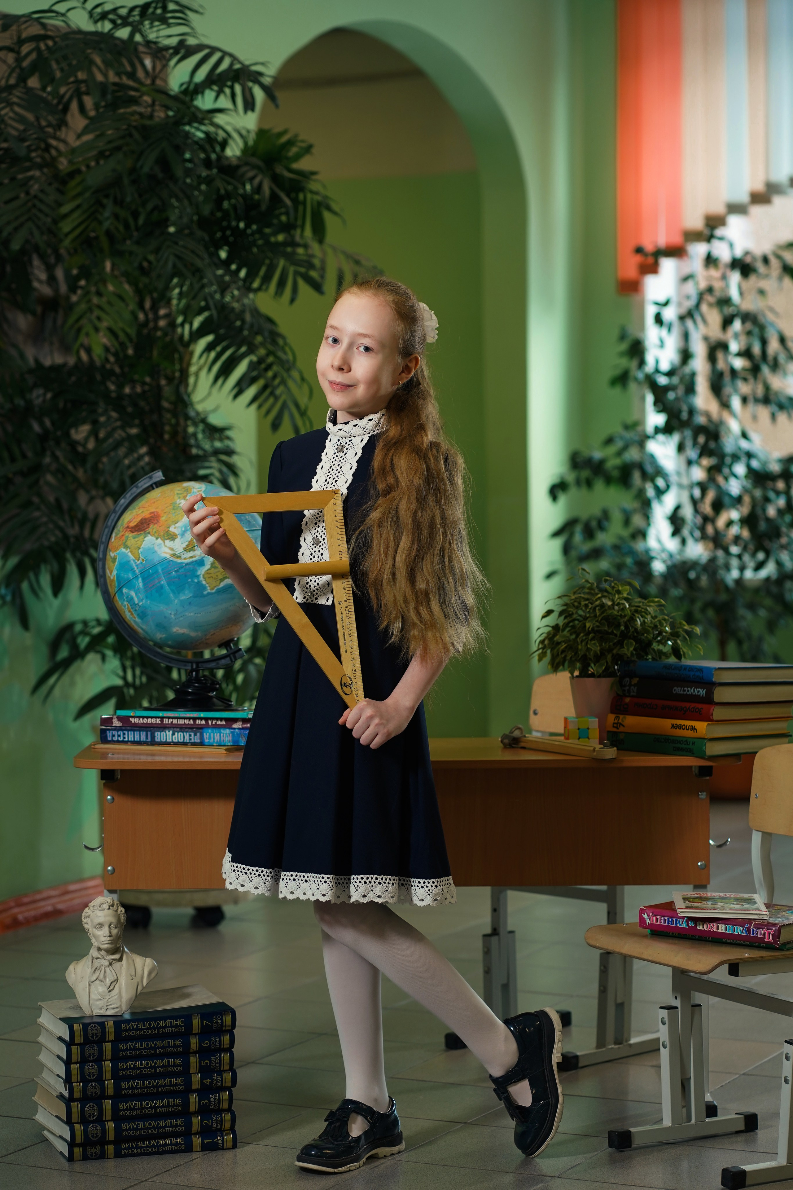 Выпускные альбомы, 4 класс Школа № 175 школьная фотосессия. Семейный и портретный фотограф в Екатеринбурге Анна Лобанова