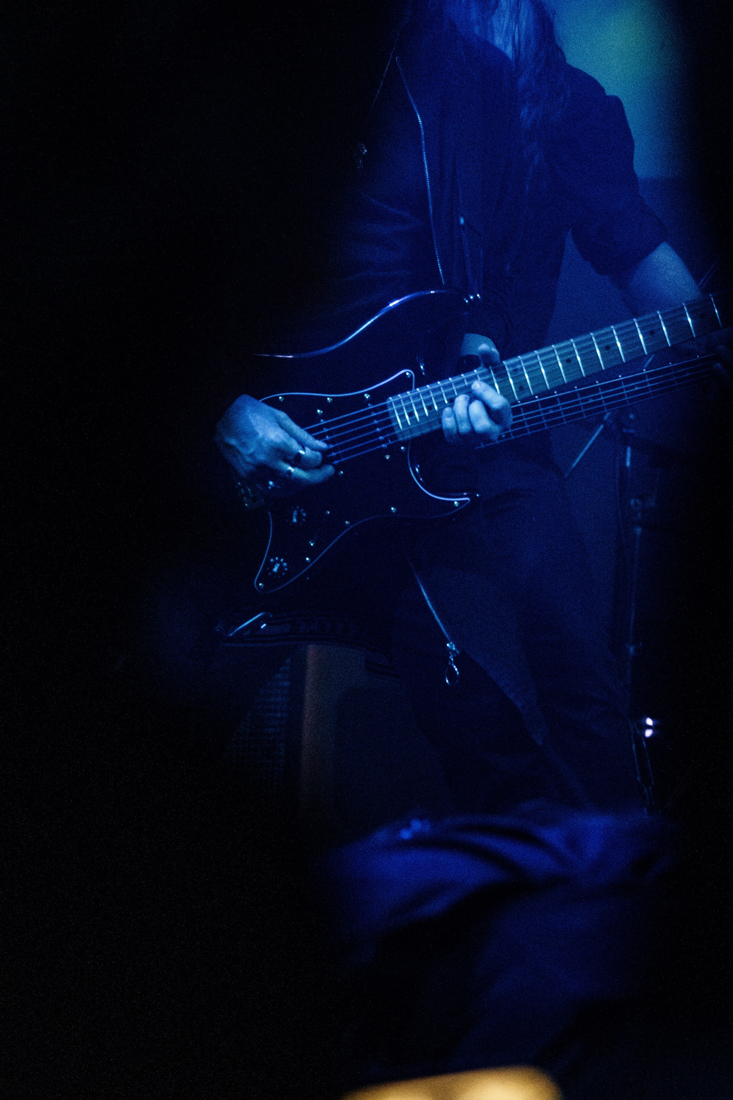 Inside the Rain|Ласточка. Концертный и репортажный фотограф в Санкт-Петербурге Слава Пахомов