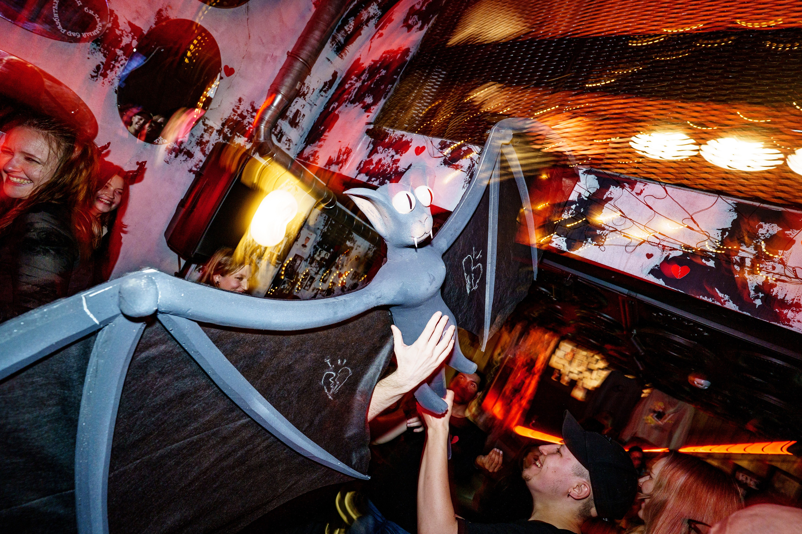 Halloween party. Бар разбитых сердец. Концертный и репортажный фотограф в Санкт-Петербурге Слава Пахомов