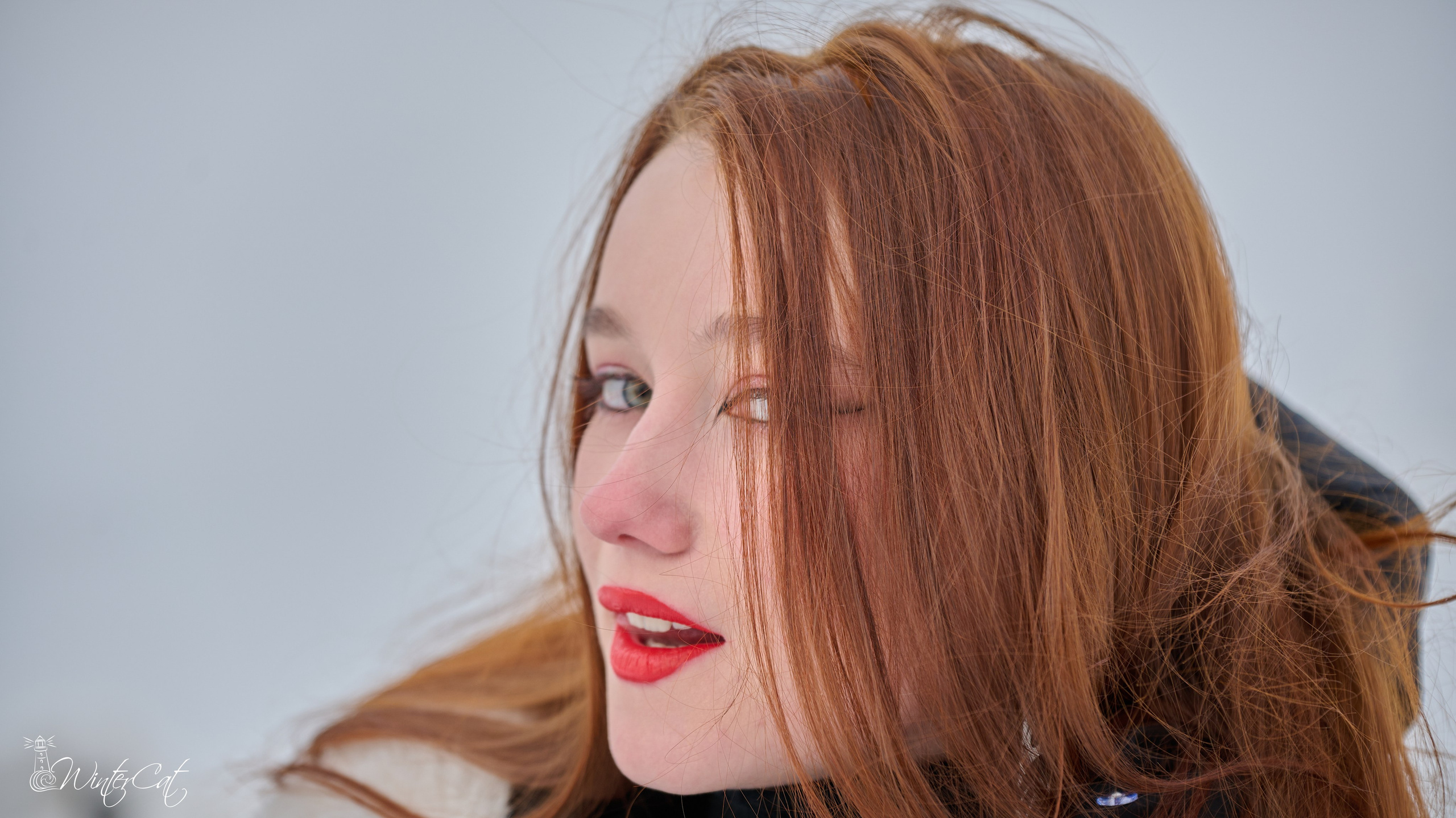 Алёна на Маяке. Портретный и репортажный фотограф в Магадане Андрей Нефедов WinterCatPhoto