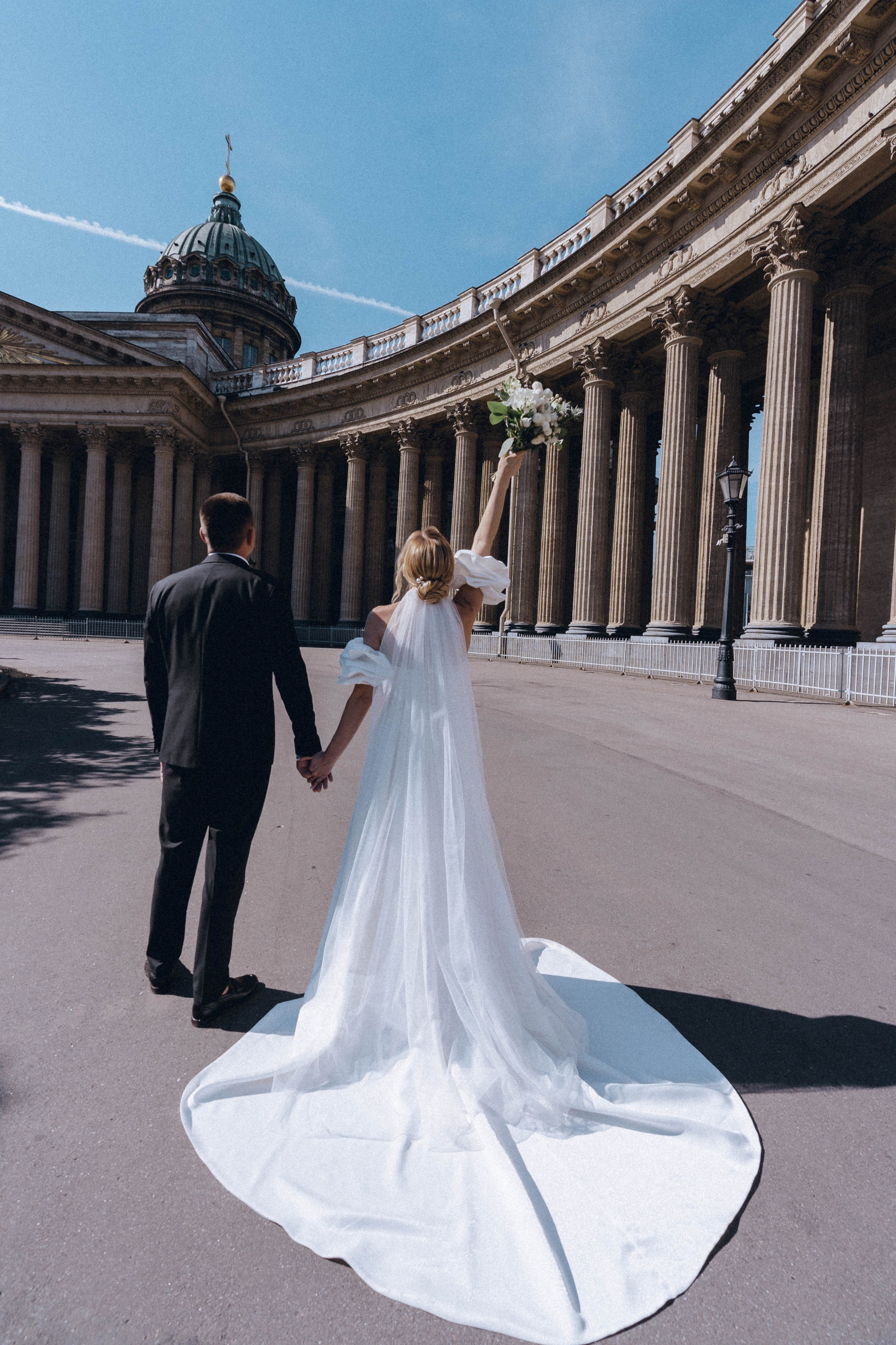 СВАДЕНБНАЯ СЬЕМКА НА КАТЕРЕ ПО КАНАЛАМ САНКТ-ПЕТЕРБУРГА И В АКВАТОРИИ НЕВЫ. Профессиональный фотограф, Санкт-Петербург — Виктория Богомолова