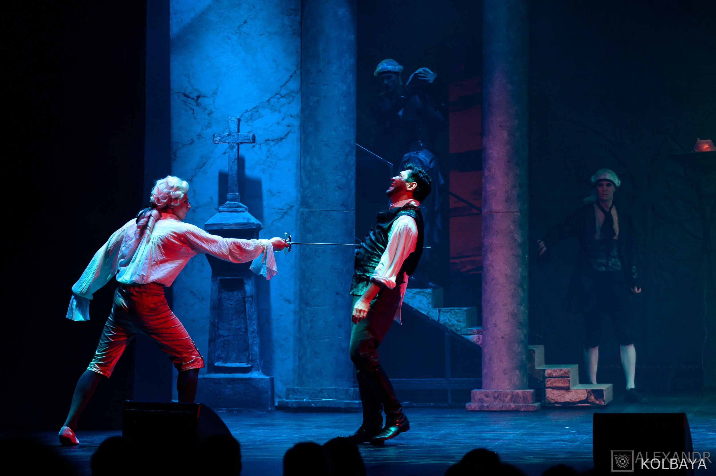 Опасные связи. Концертный и театральный репортажный фотограф в Москве Александр Колбая