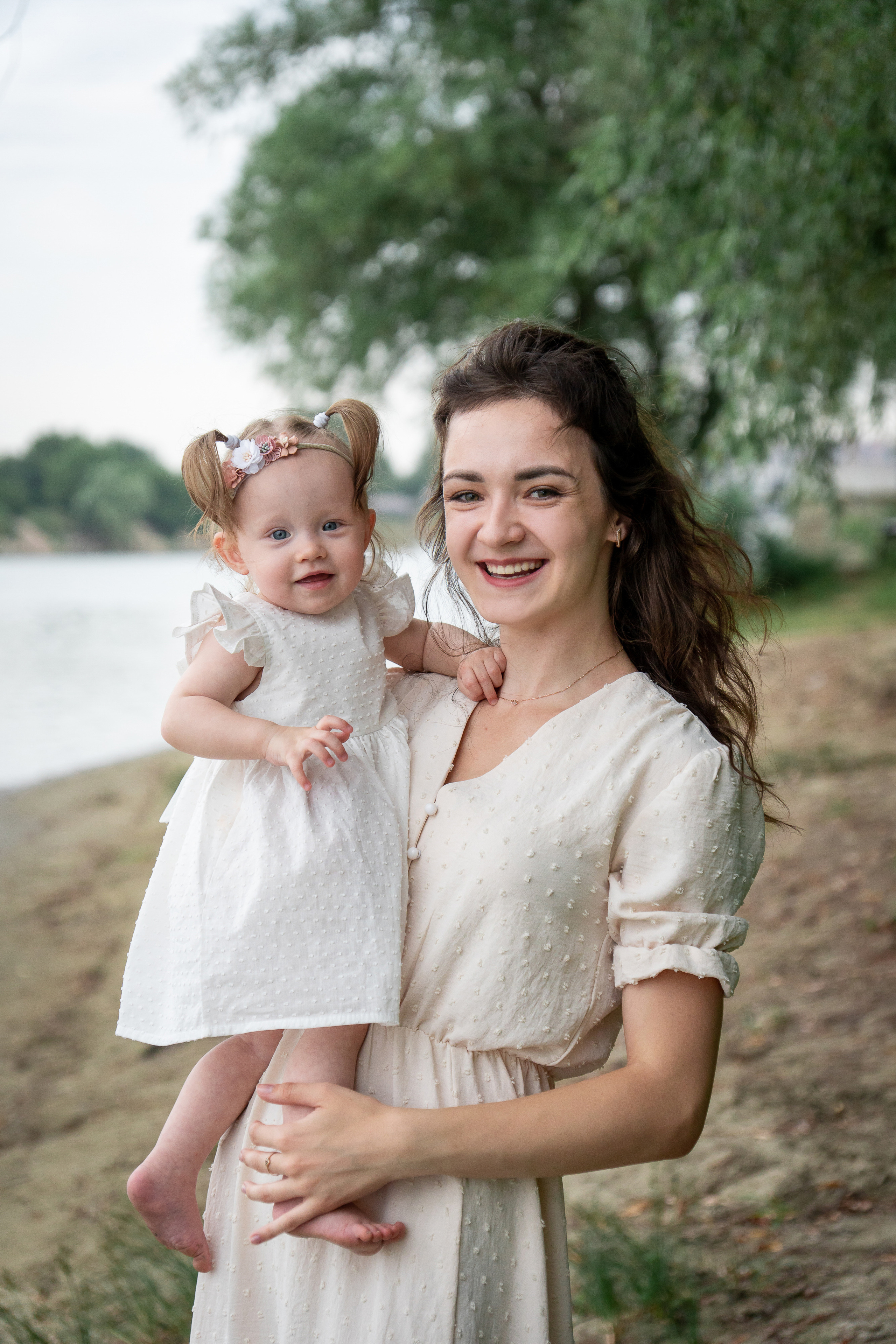 На берегу реки. Фотограф в Краснодаре и Краснодарском крае Елена Быкова