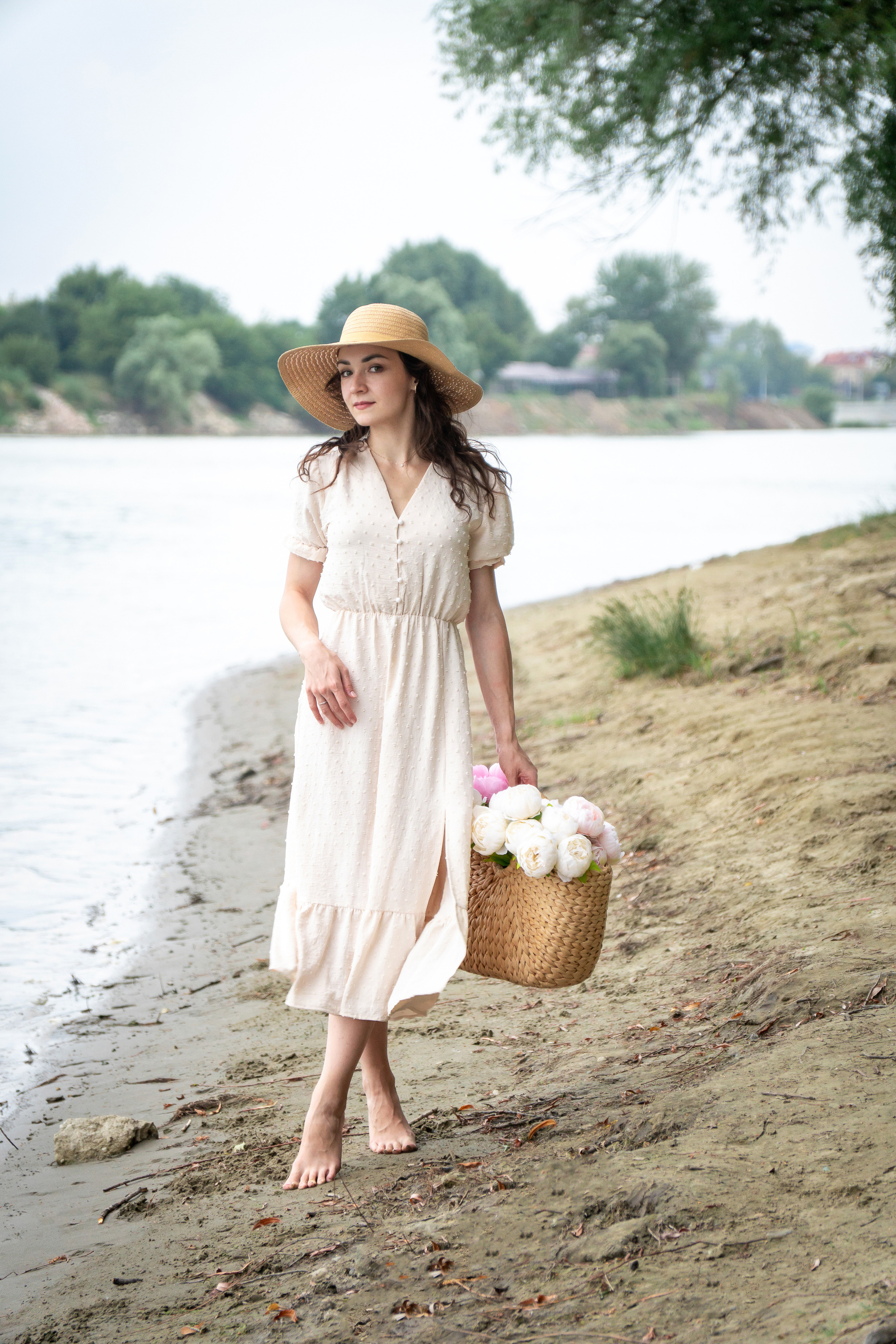 На берегу реки. Фотограф в Краснодаре и Краснодарском крае Елена Быкова