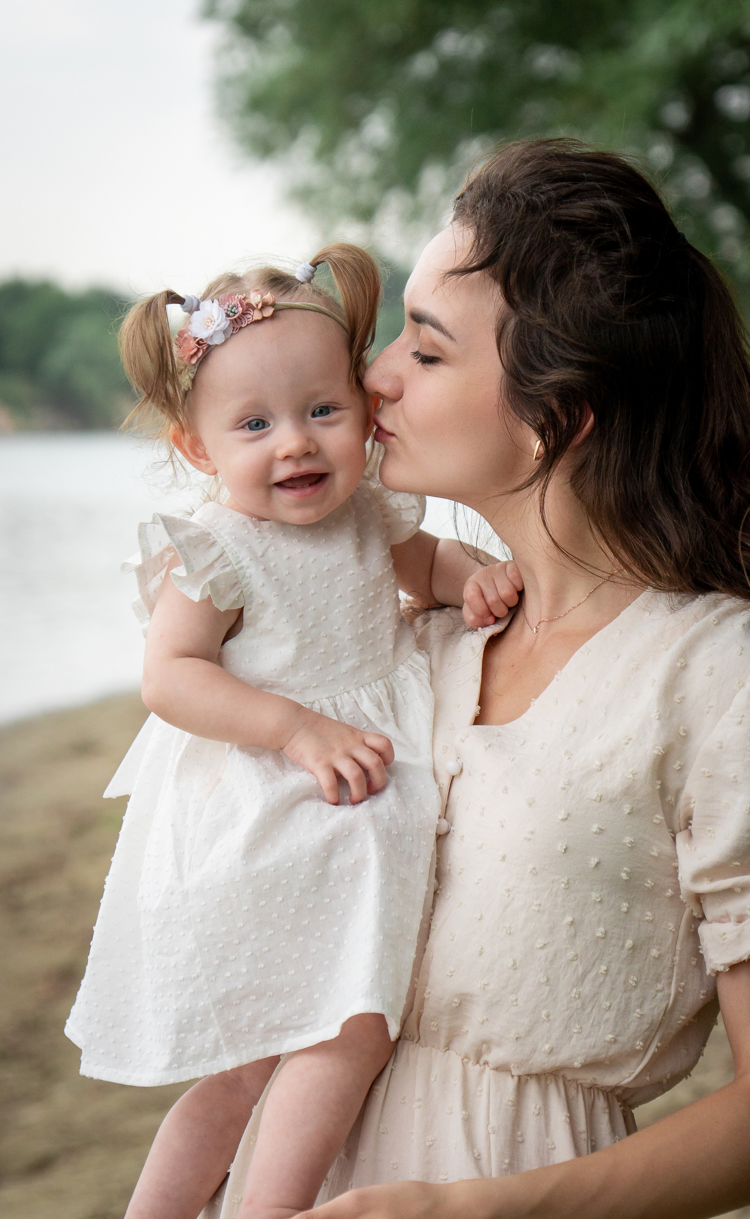 На берегу реки. Фотограф в Краснодаре и Краснодарском крае Елена Быкова