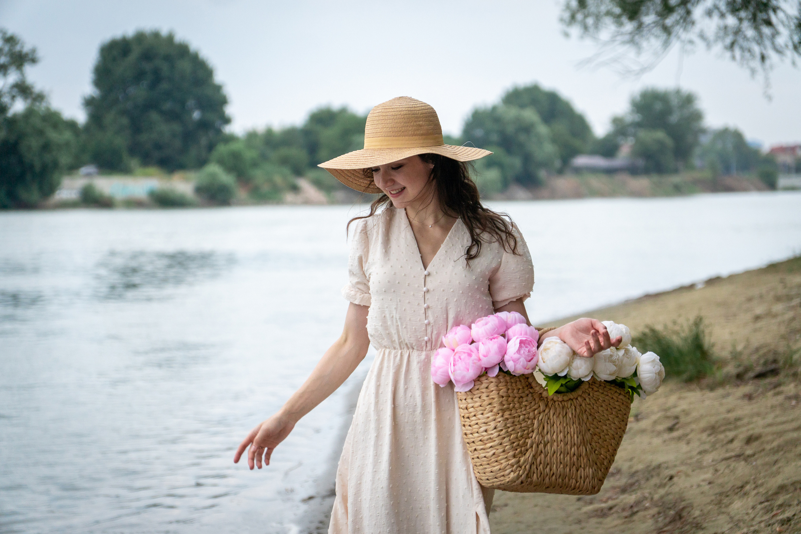 На берегу реки. Фотограф в Краснодаре и Краснодарском крае Елена Быкова