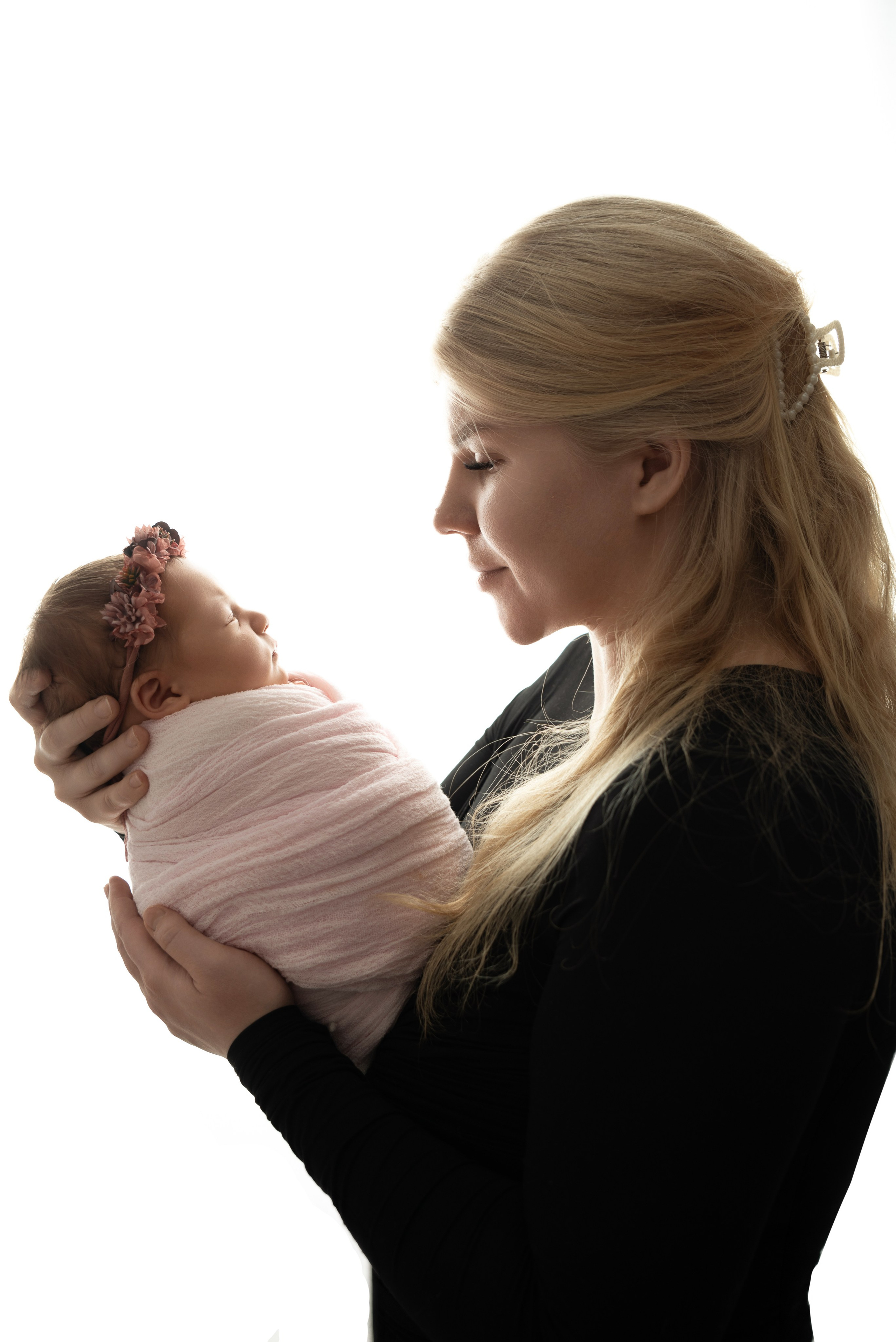 Малышка Оливия пакет Ньюборн Экспресс+родители. Фотограф новорожденных в Нижневартовске Лара Курдюкова
