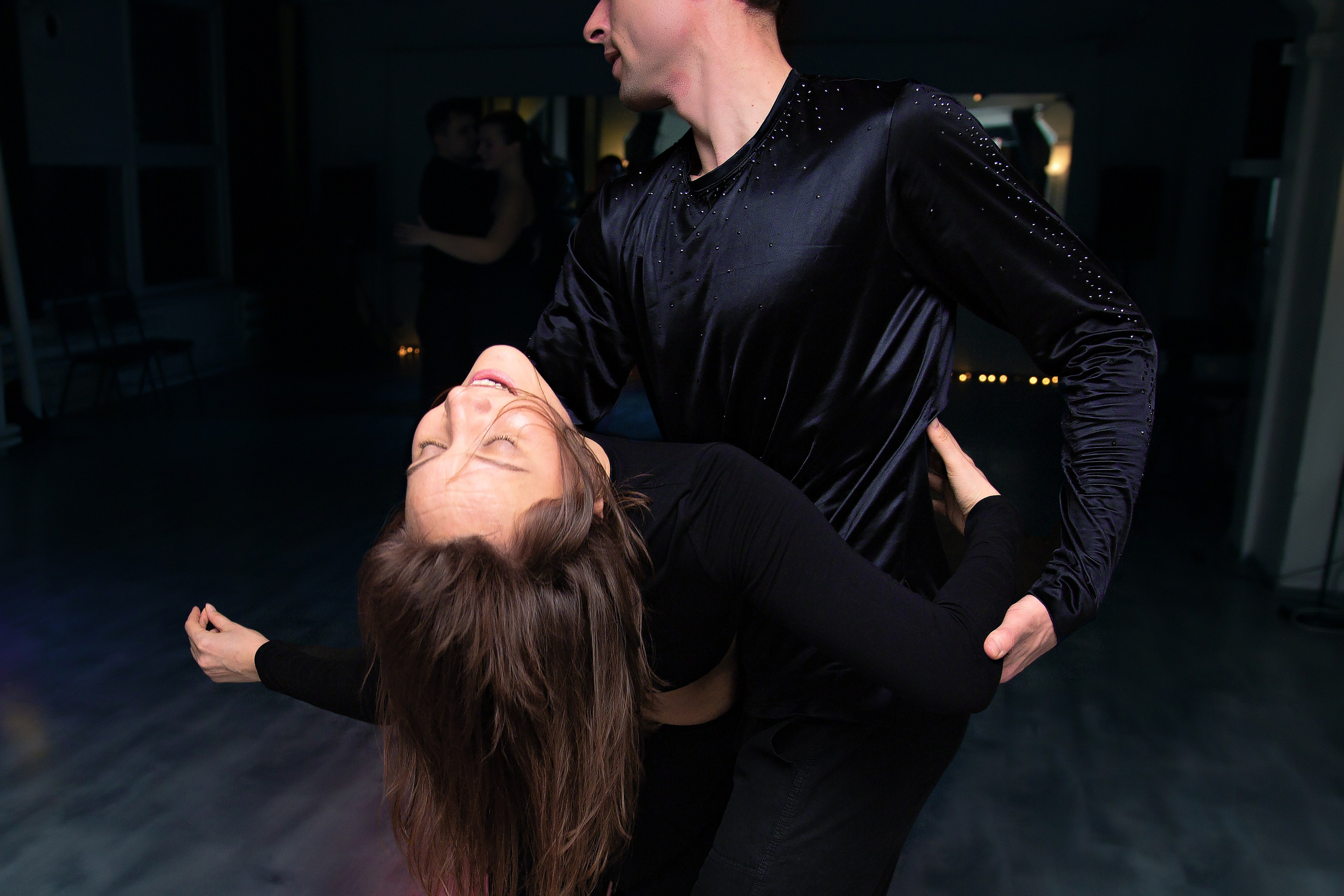 Вечеринка в школе танцев Dance cafe