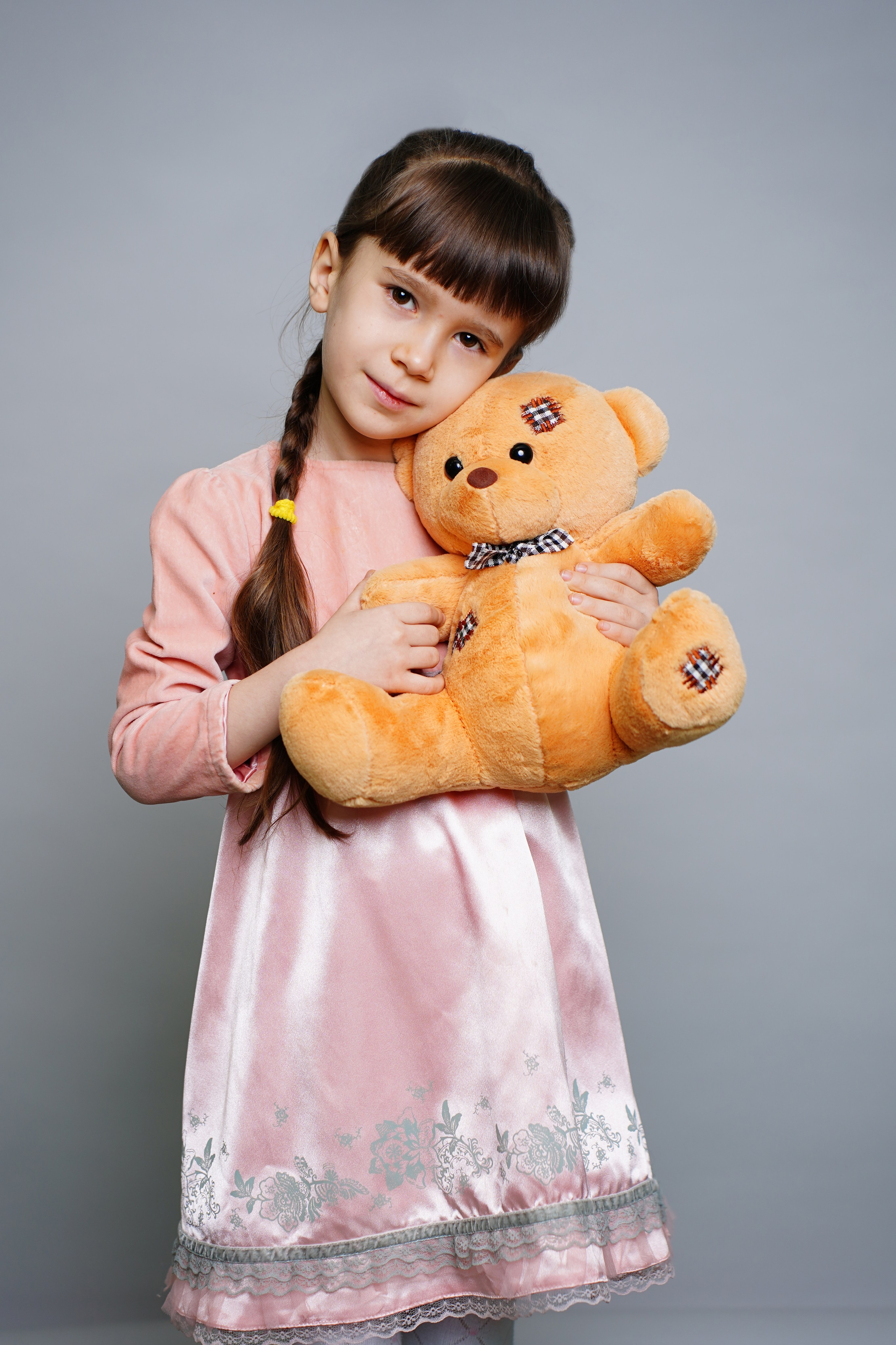 Портреты выпускников детского сада. MEMENTO.Выпускные альбомы, школьные, юбилейные и другие книги. Ростов-на-Дону