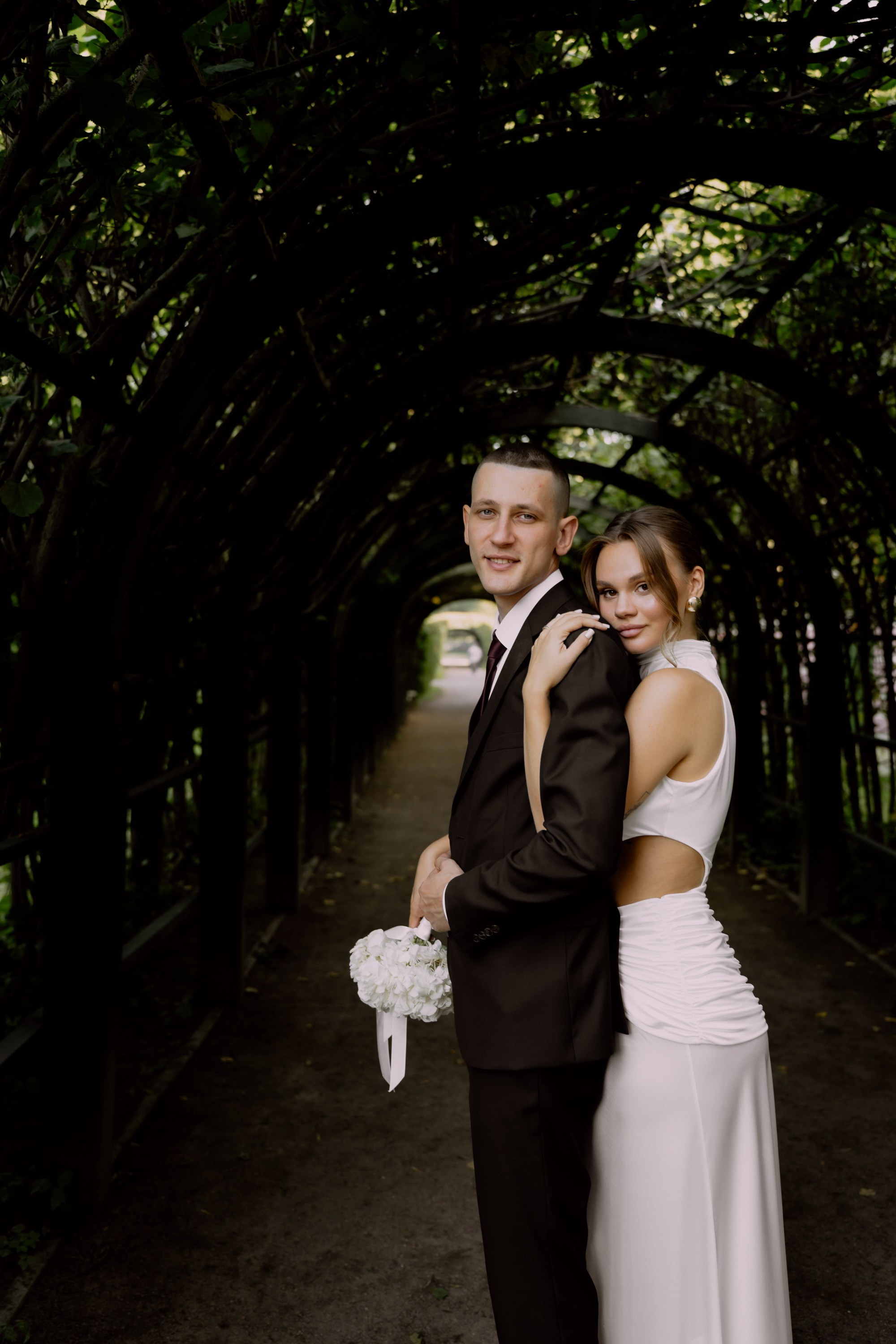 ПОЛИНА И ВЛАДИМИР. Женский портрет