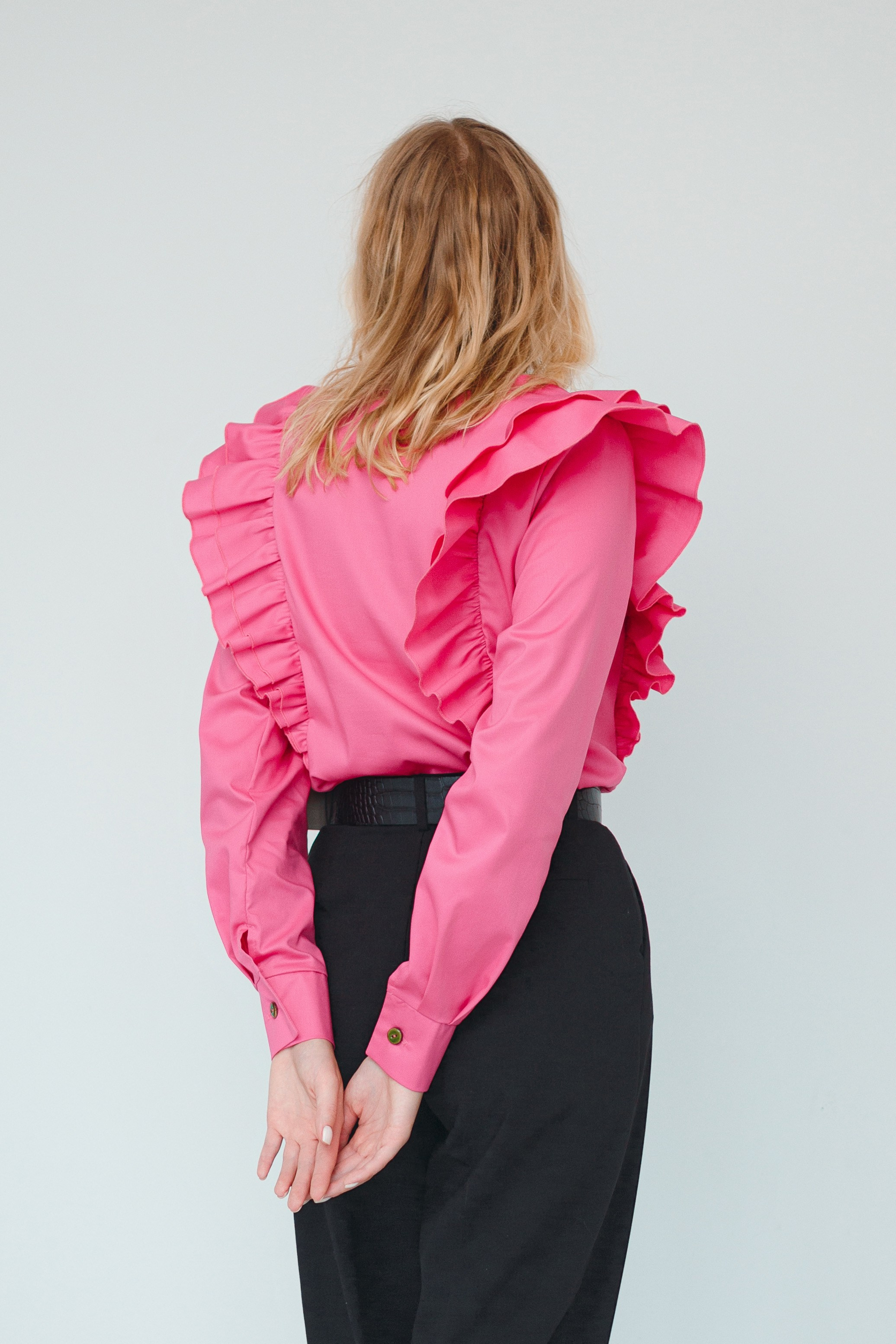 Съемки для маркетплейсов. Портретный фотограф Наталья Шарыпина в Череповце