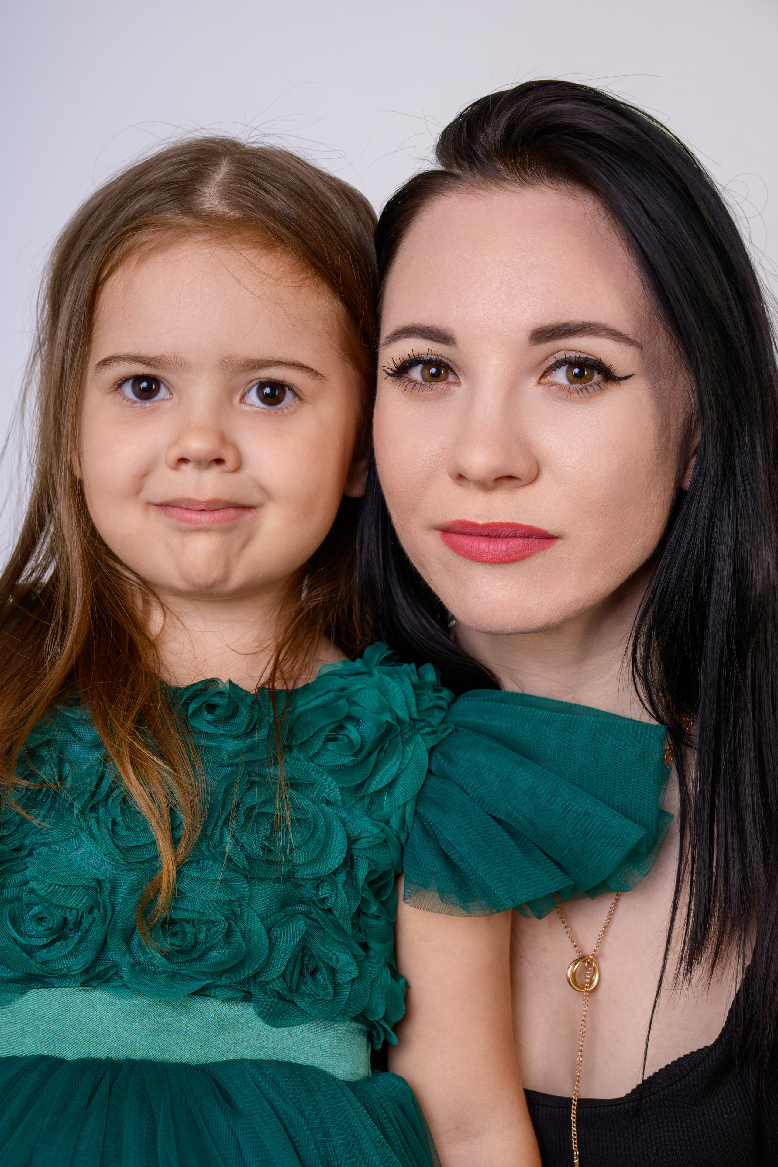 Семейная фотосессия Ростов-на-дону фотограф ростов фото гуково фотосессия для семьи яркие фото фотограф Григорий Новиков novikov.foto. Фотограф Гуково Григорий Новиков novikov.foto