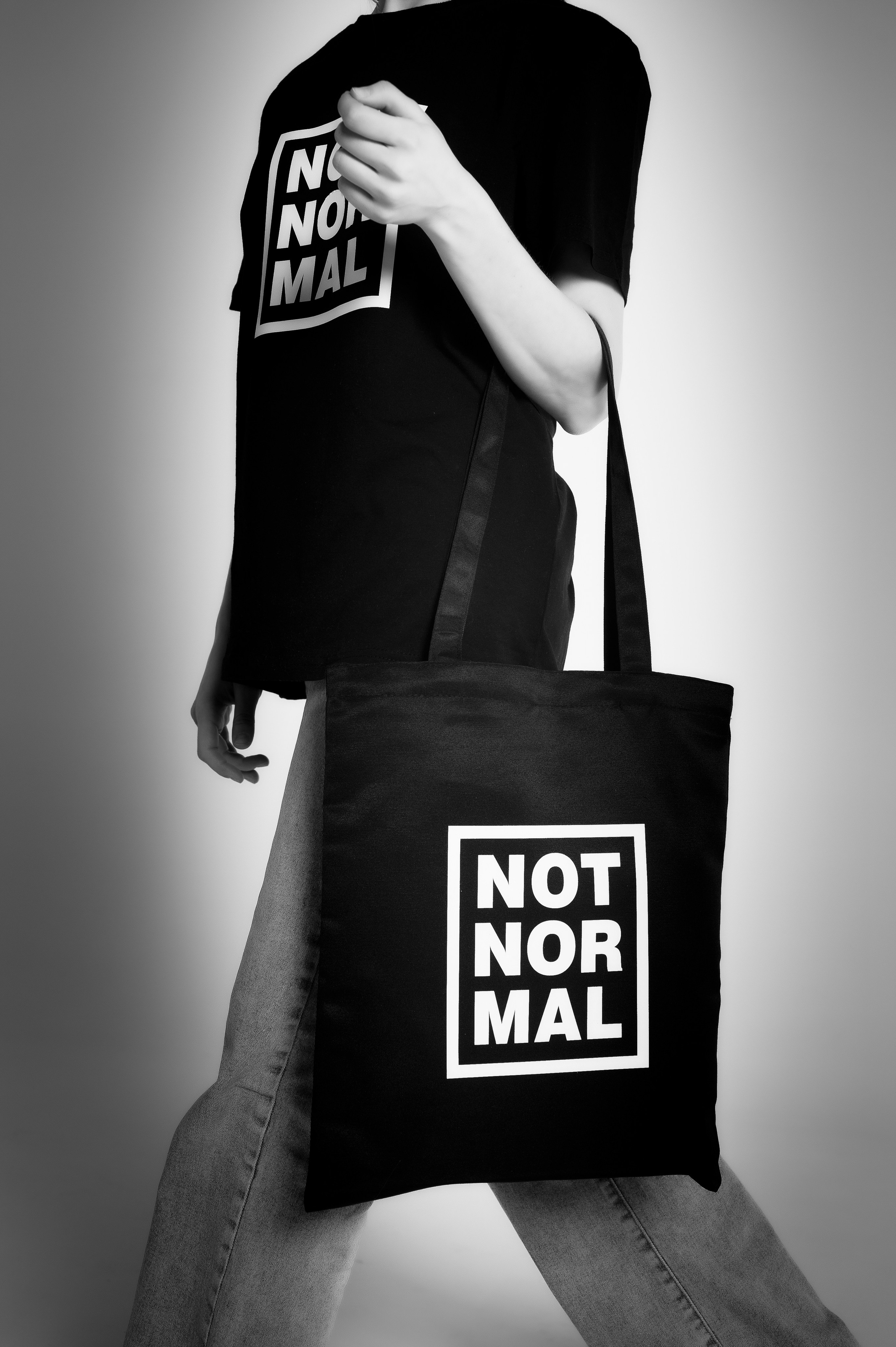 NOT NOR MAL. Фотограф