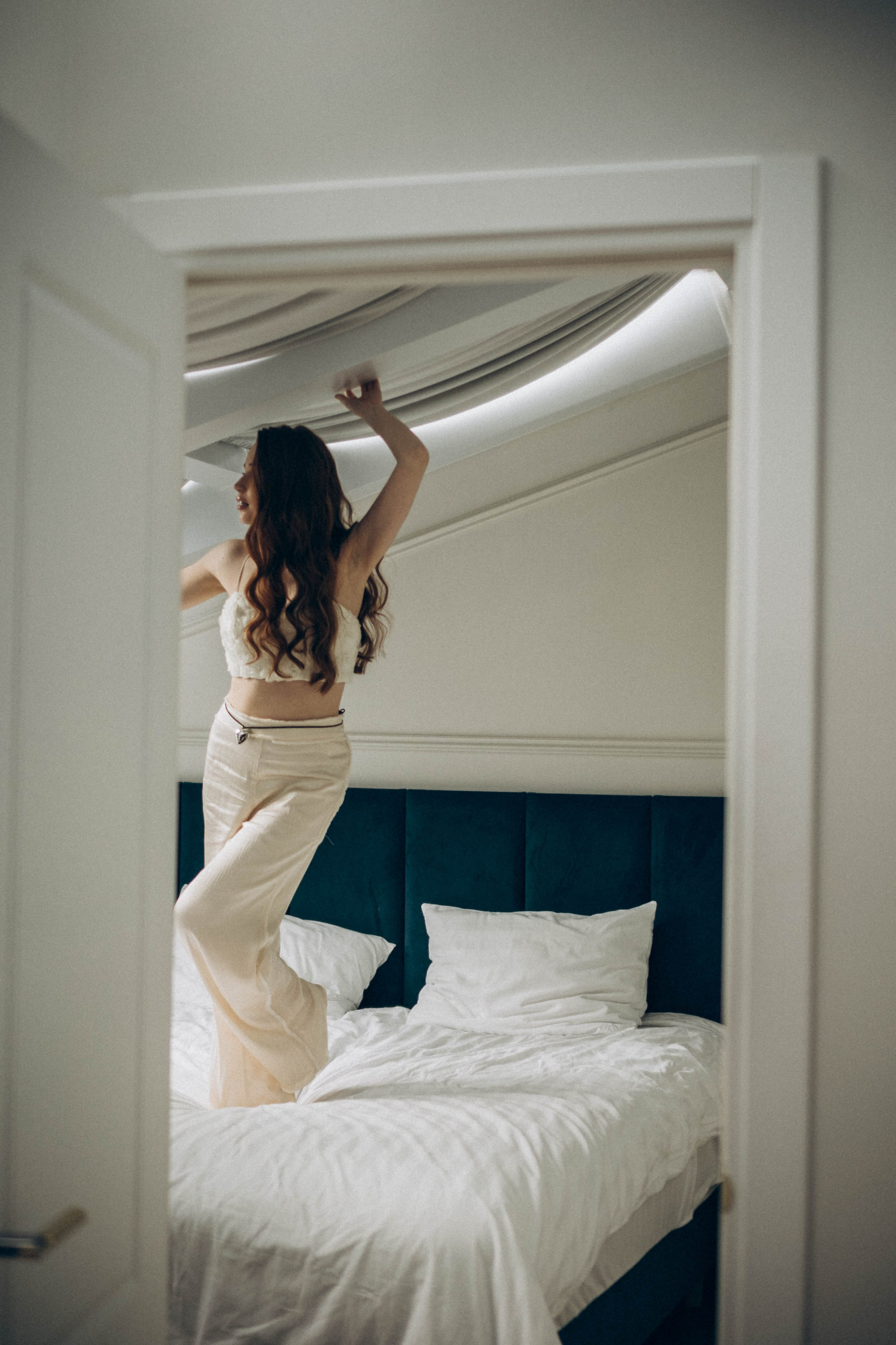 СВАДЕБНАЯ СЬЕМКА В ОТЕЛЕ. СБОРЫ ЖЕНИХА И НЕВЕСТЫ И ТАКЖЕ ТОР И ПОДГОТОВКА К ПРОГУЛКЕ. Профессиональный фотограф, Санкт-Петербург — Виктория Богомолова