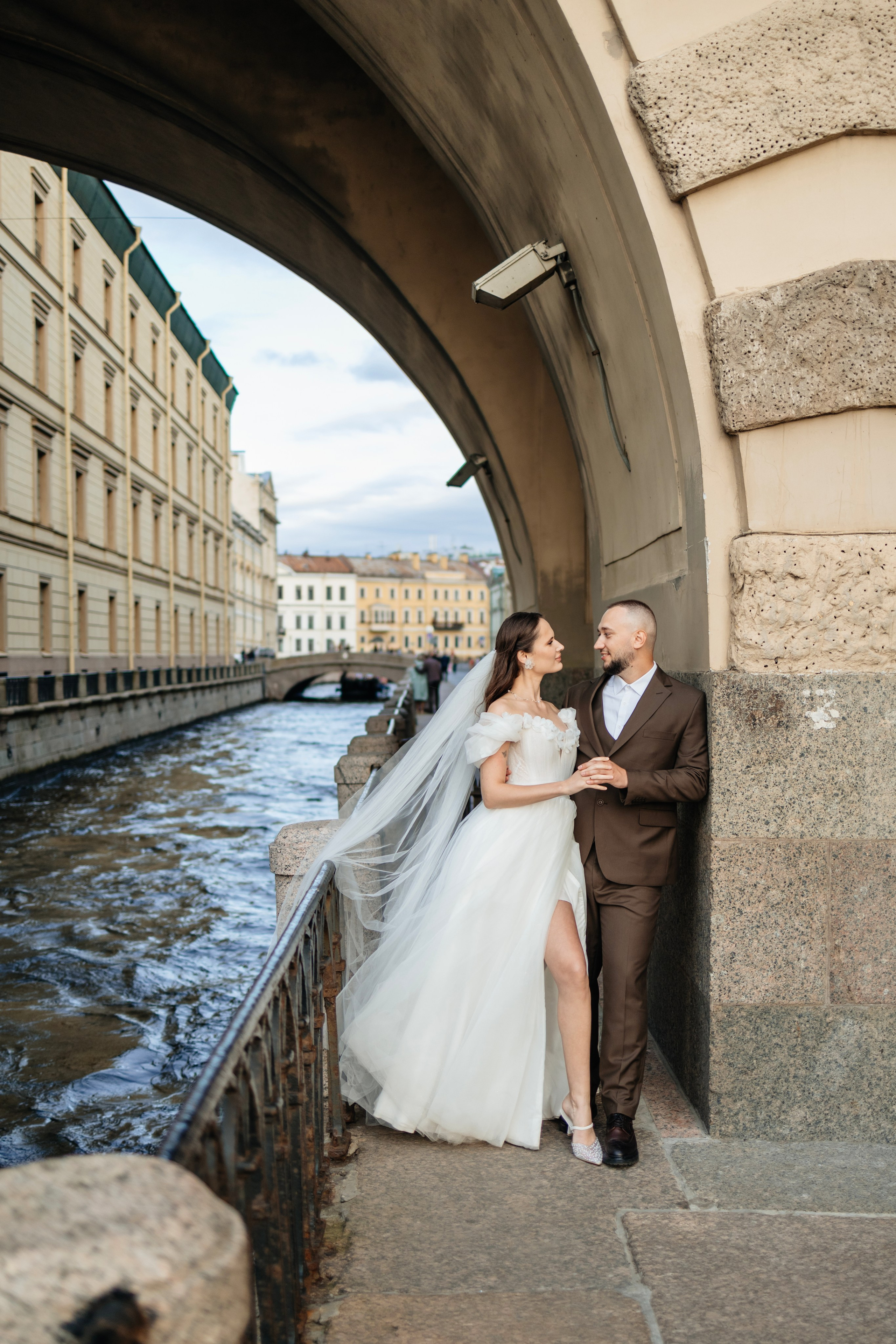 Руслан и Виолетта — Исаакий, Зимняя канавка. Боженова Елена фотограф Санкт-Петербург