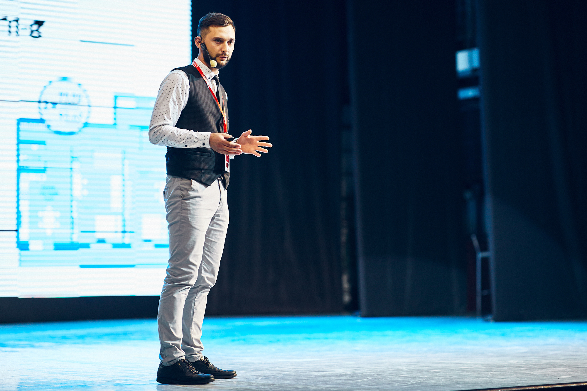 Бизнес-конференция. Бизнес портрет Аэросъемка Интерьерная съемка Тюмень