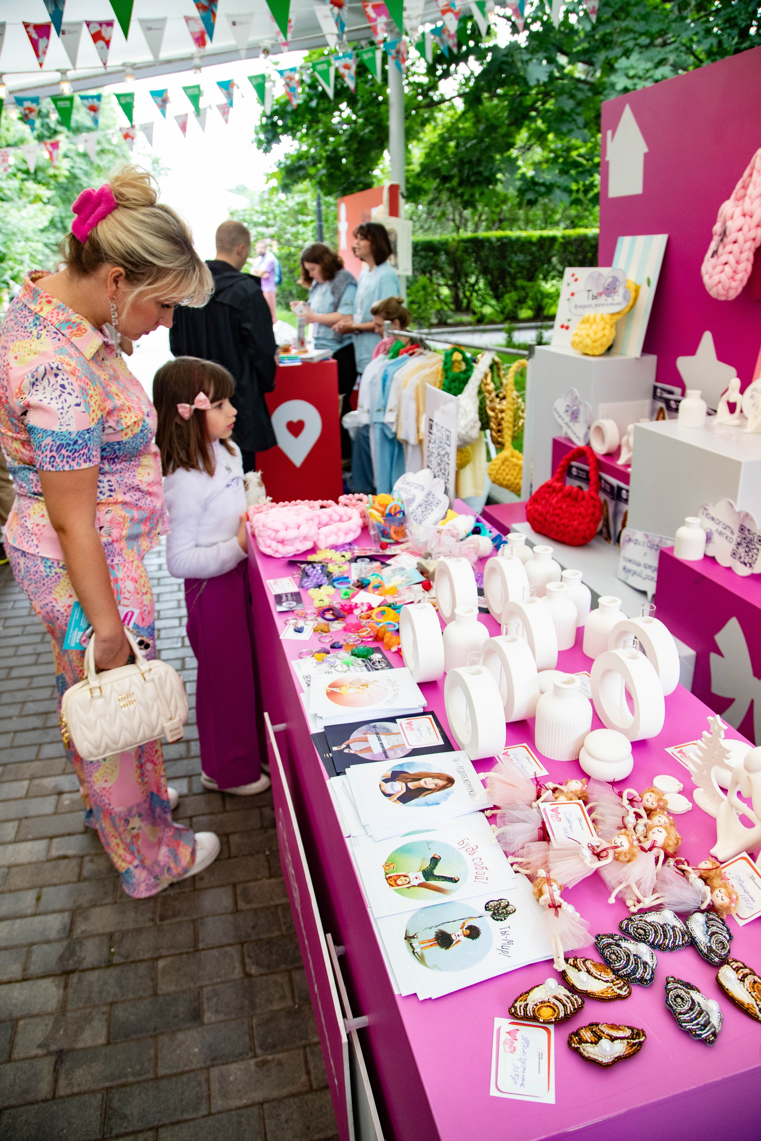 Съемка для благотворительного фонда. Женский фотограф в Москве Рина Леонтьева