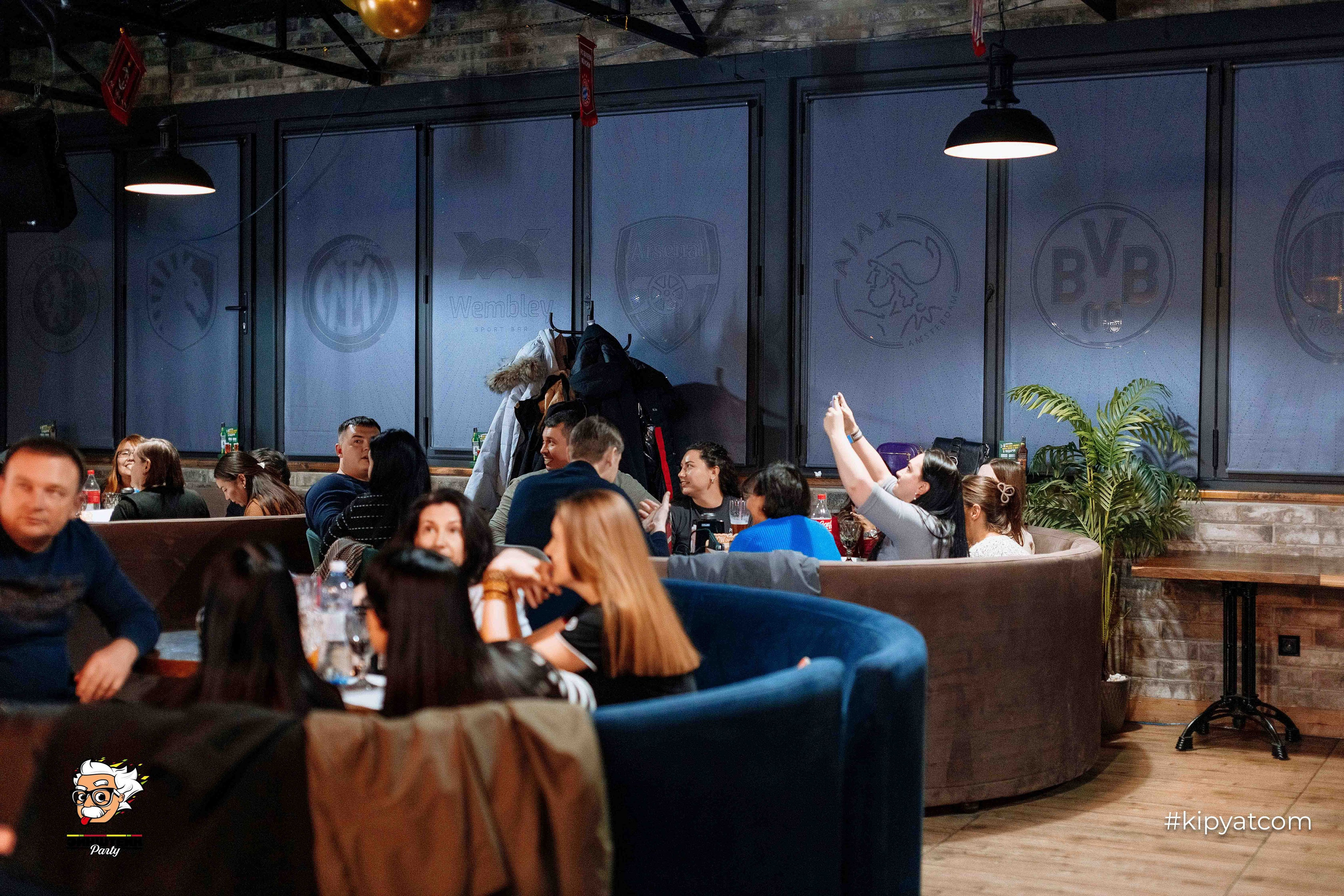 Эйнштейн Party