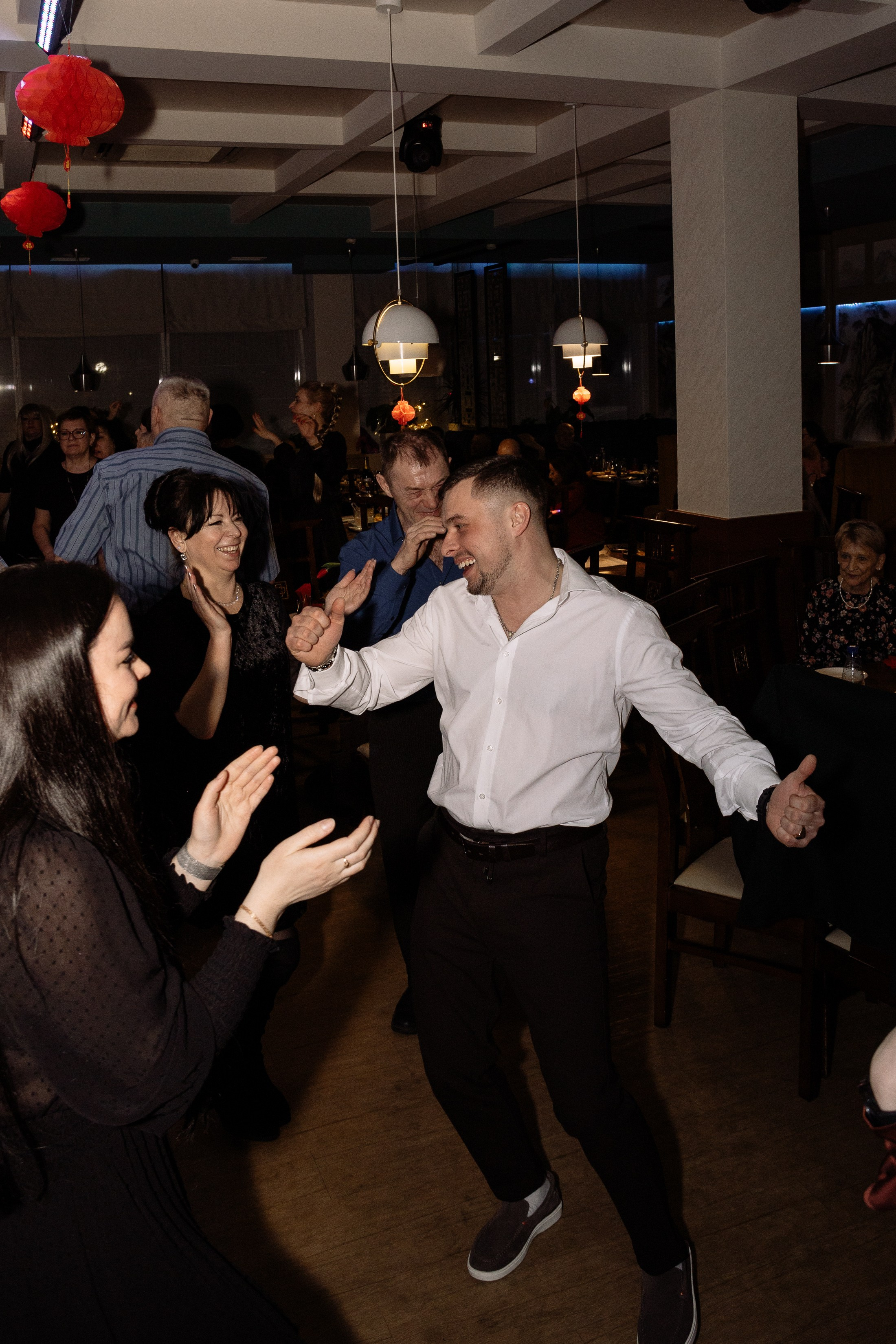 Вечеринка в кафе Sinlun. Фотограф Юлия Мальцева