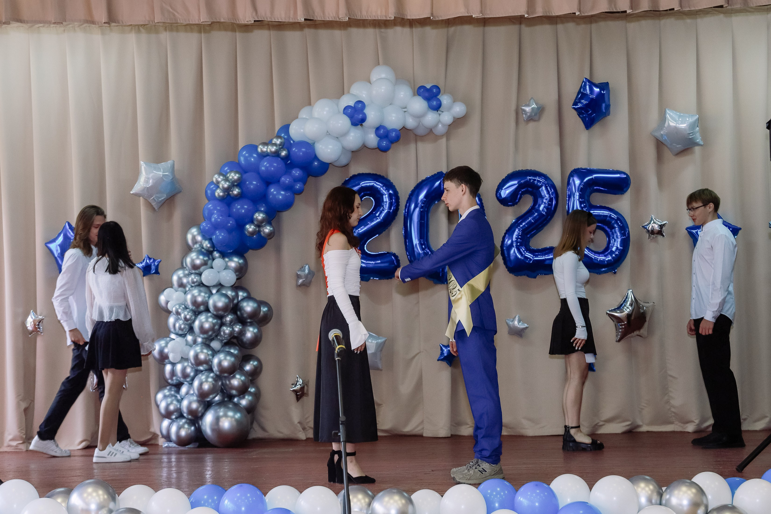 Последний звонок 9 кл № 26. Фотограф Юлия Мальцева