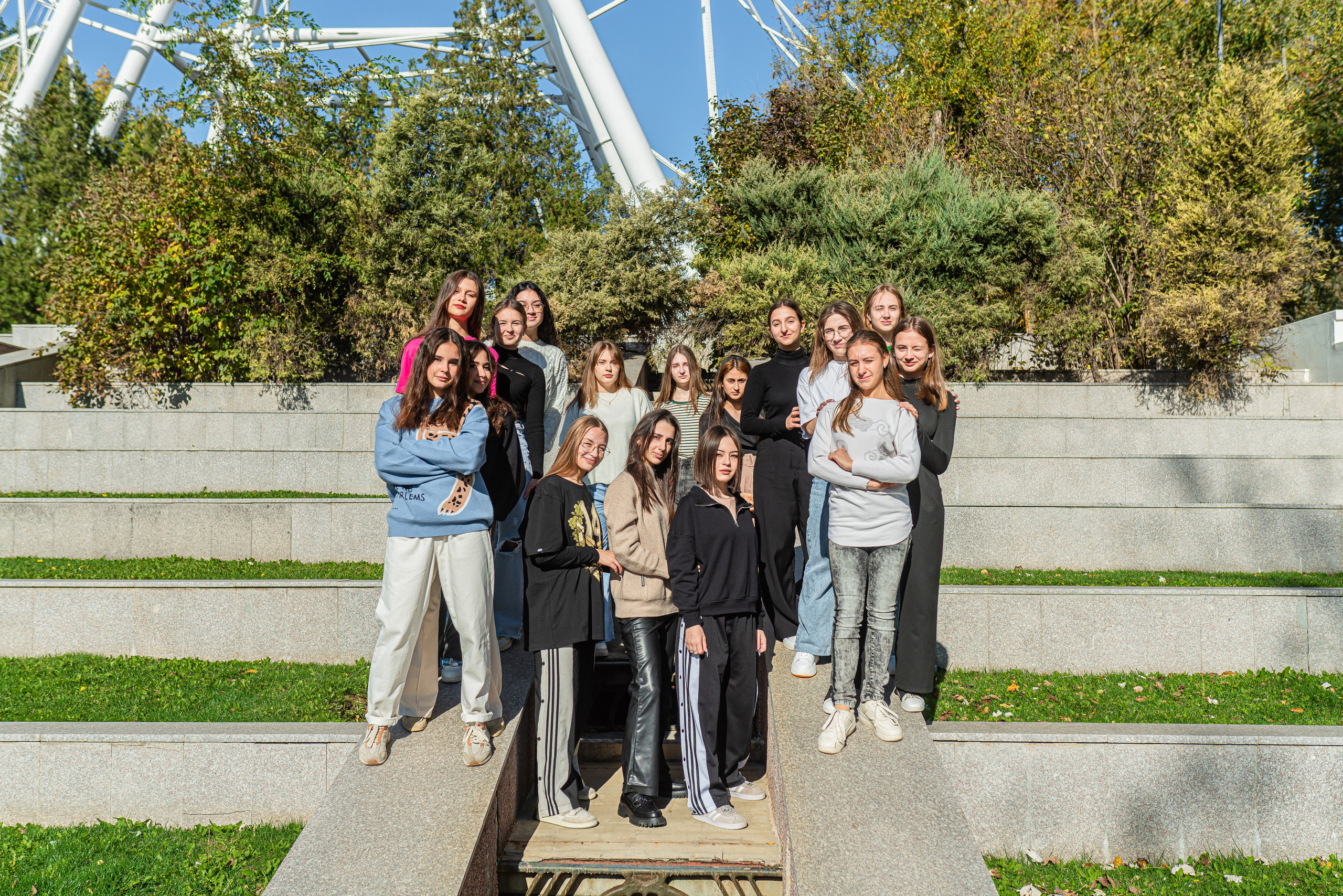 ФОТОКНИГИ ДЛЯ ШКОЛЫ, ВЫПУСКНЫЕ ФОТОКНИГИ В РОСТОВЕ, АЛЬБОМЫ. Современные Выпускные Альбомы в Ростове-на-Дону