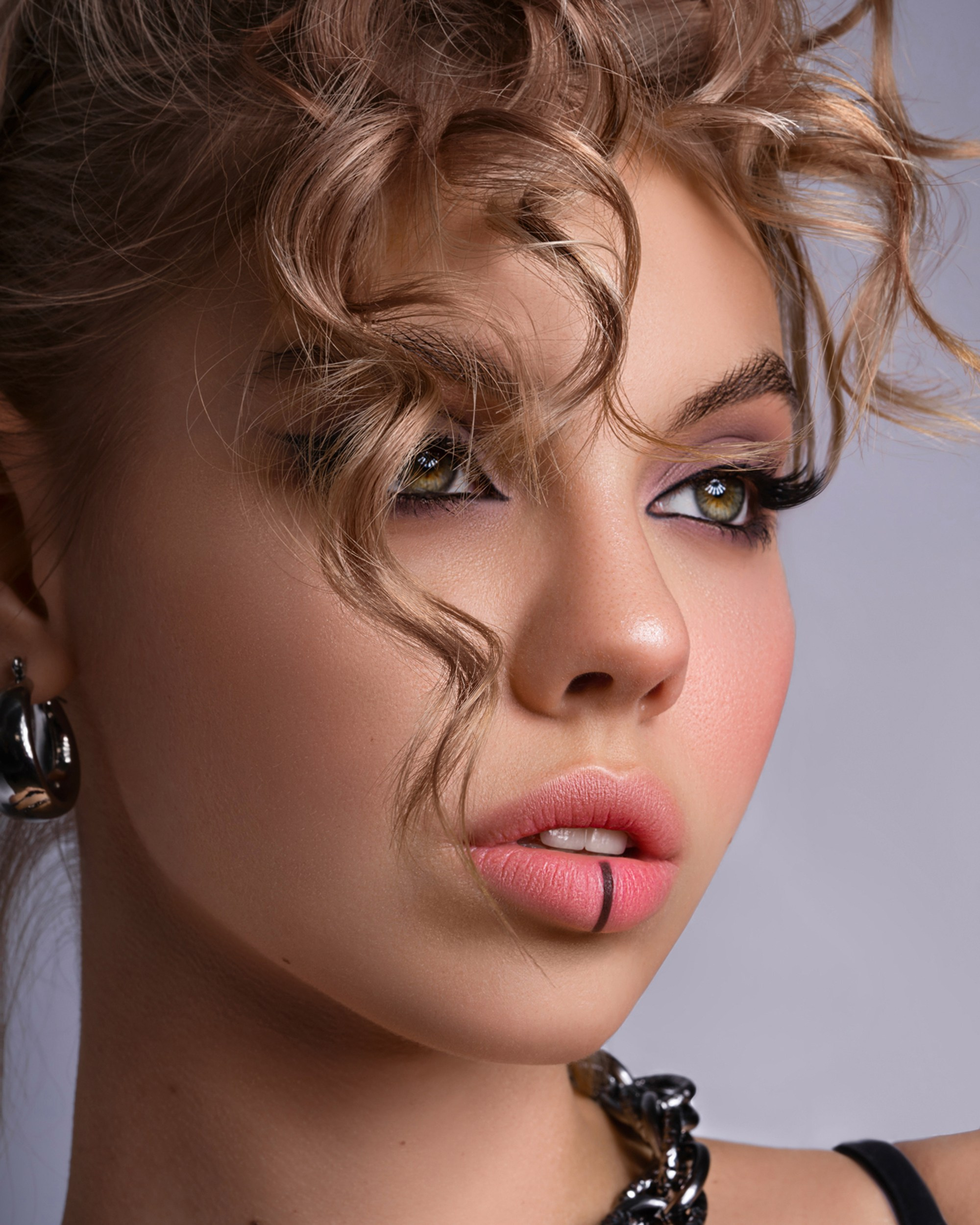 Before/After. Professional photo retouching
