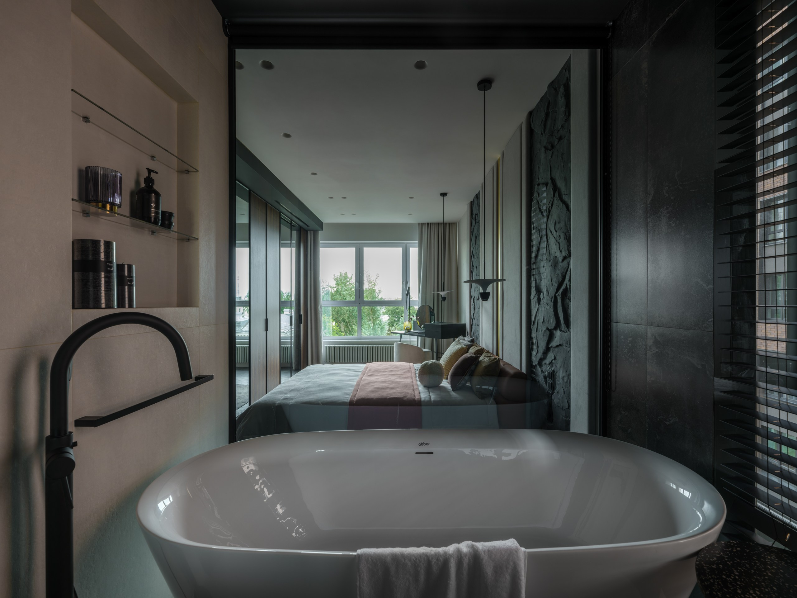 Юлия Шевелева дизайн проект Цветная, большой квартиры на Первомайской. Коваль Илья — Интерьерный и архитектурный фотограф