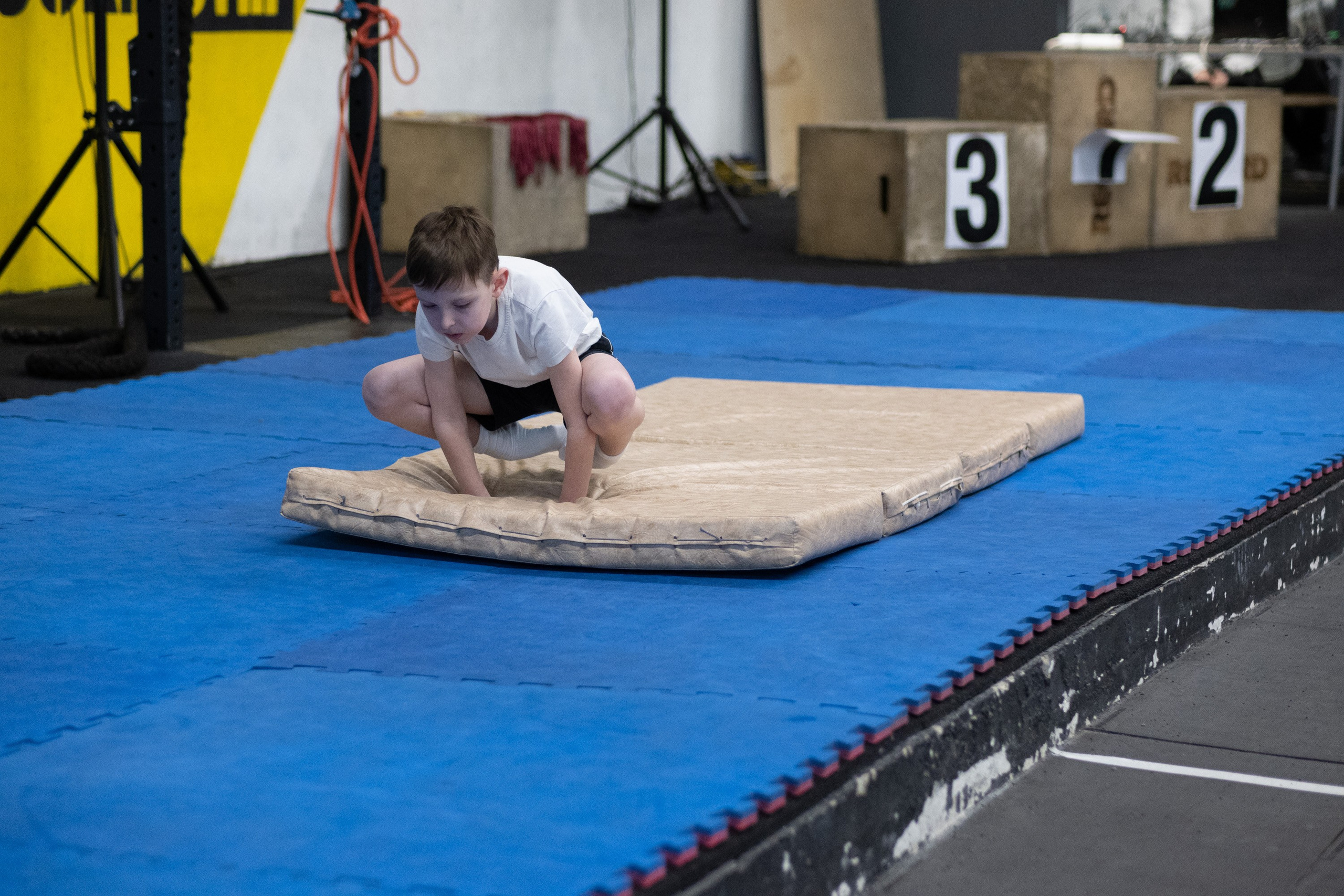 Внутриклубные соревнования по воздушной гимнастике 02.04.23