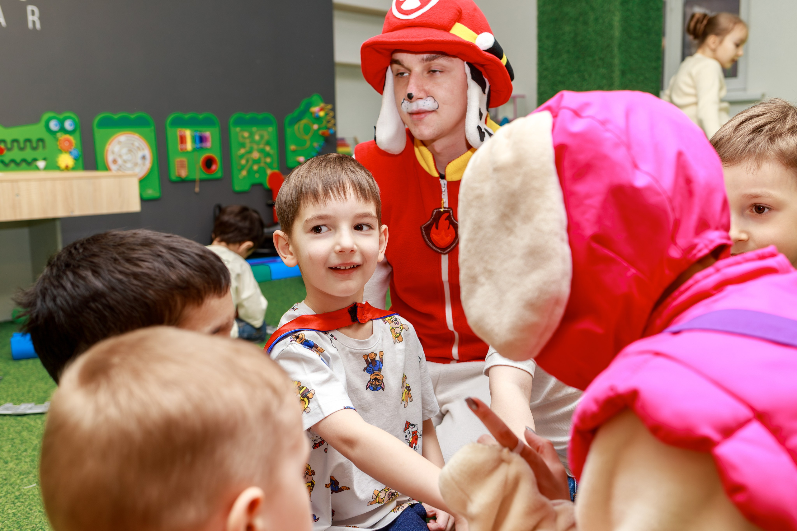 День рождения Ильи в Лифт лофт. Семейный и детский фотограф в Краснодаре Ирина Лаврецкая