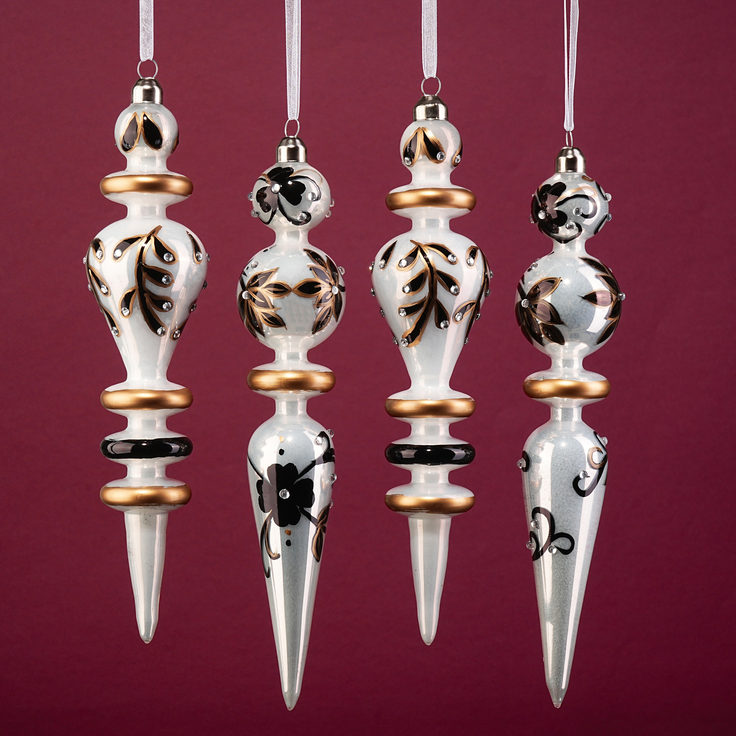 Елочные игрушки и шары. Профессиональный фотограф в Москве и МО