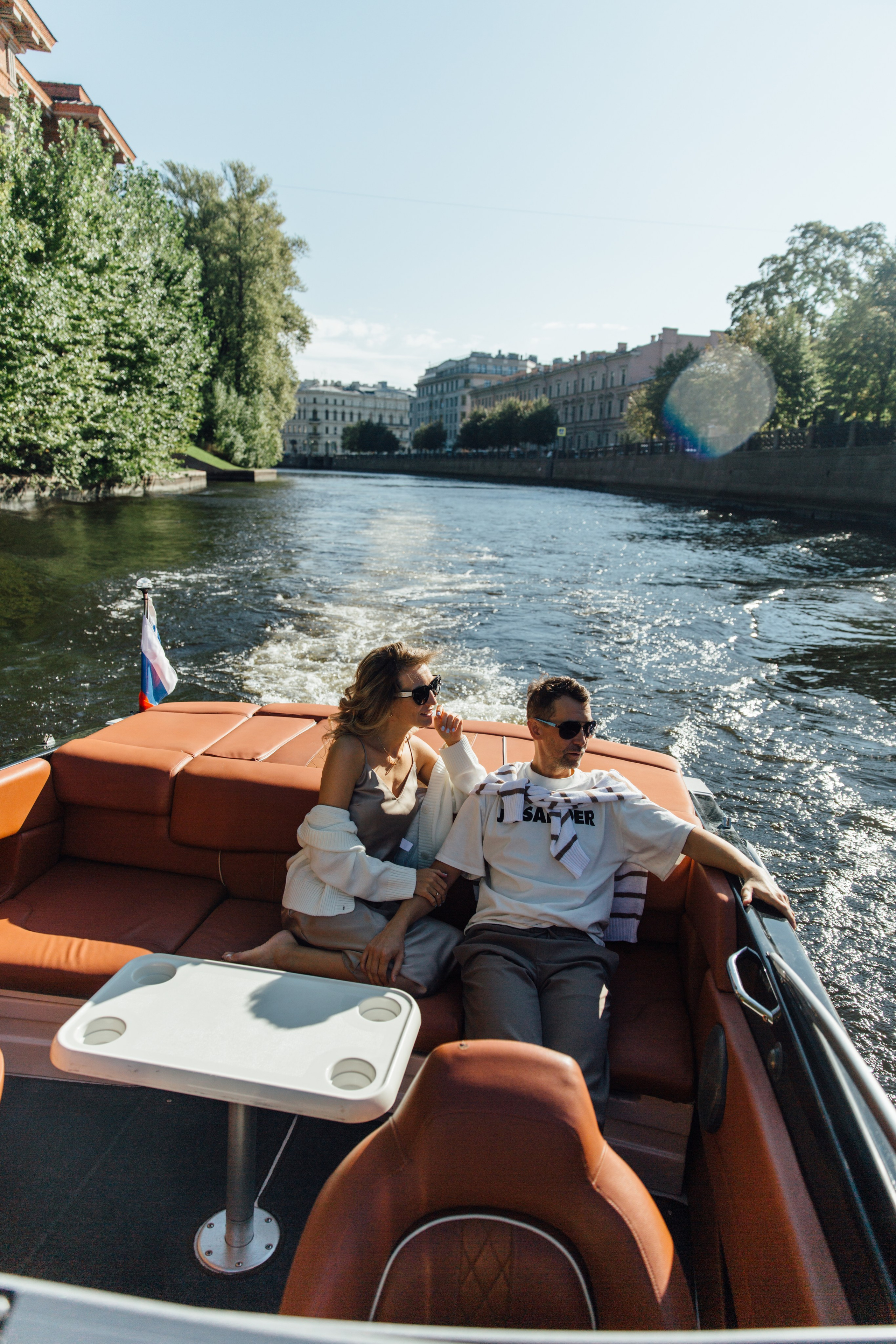 Теплоход Спб — судоходная компания. Контент фотограф, Продюссер Леся Птица