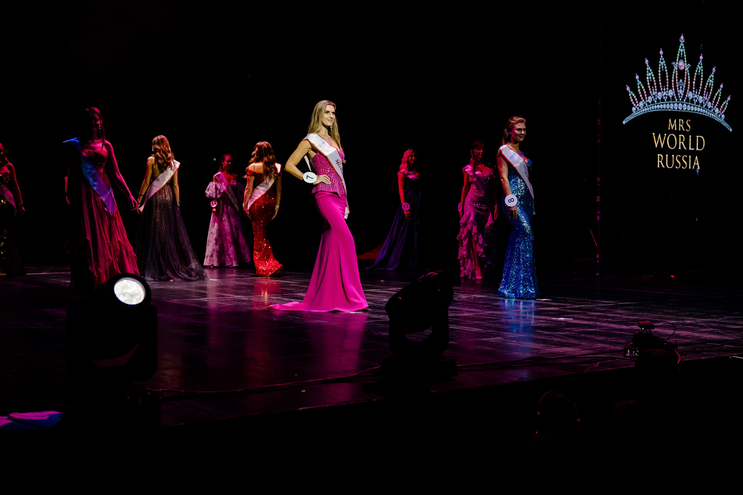 Репортажная съёмка. Свадебный фотограф в Иваново Гитарина Черняева