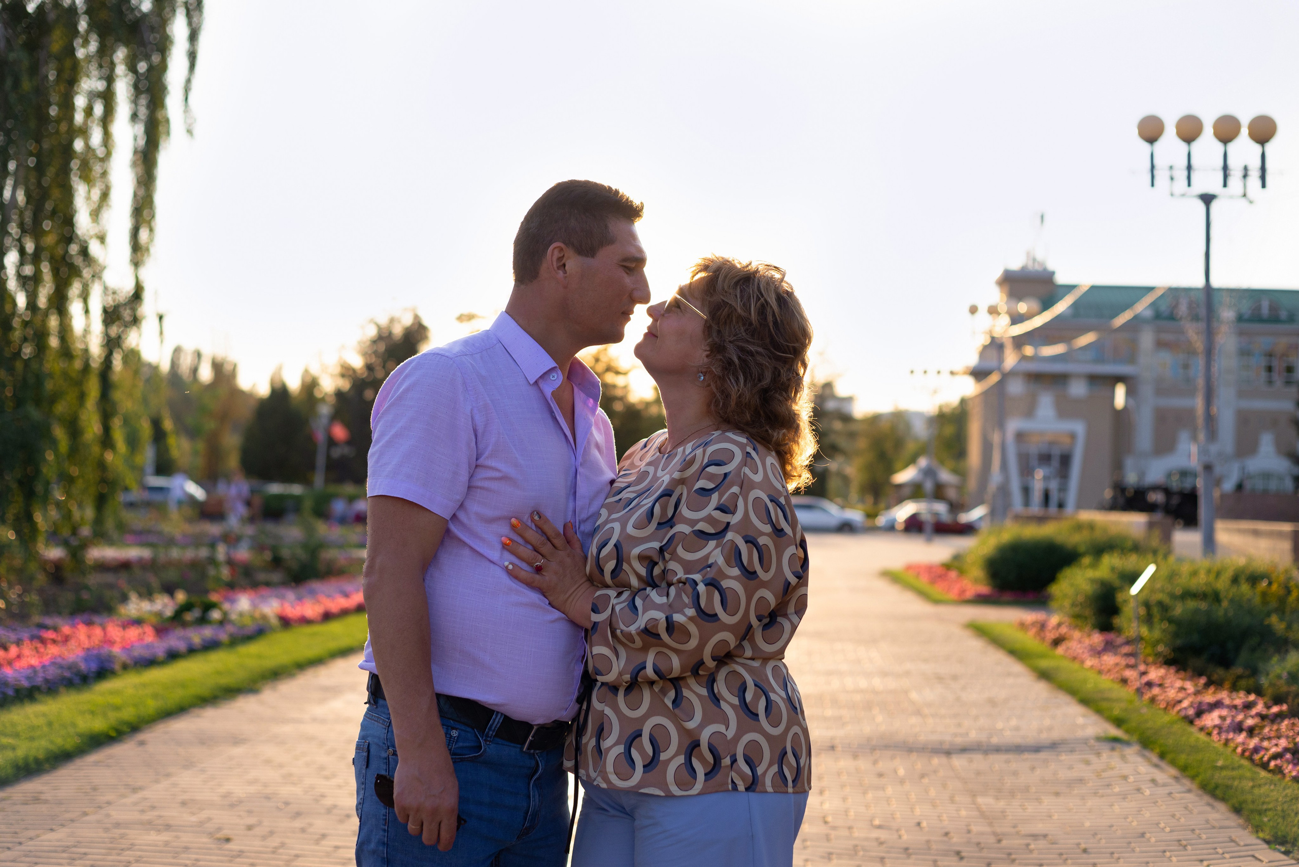 Ирина и Александр в парке. Семейный и свадебный фотограф Галина Абакумова, фотосессии в Белгороде